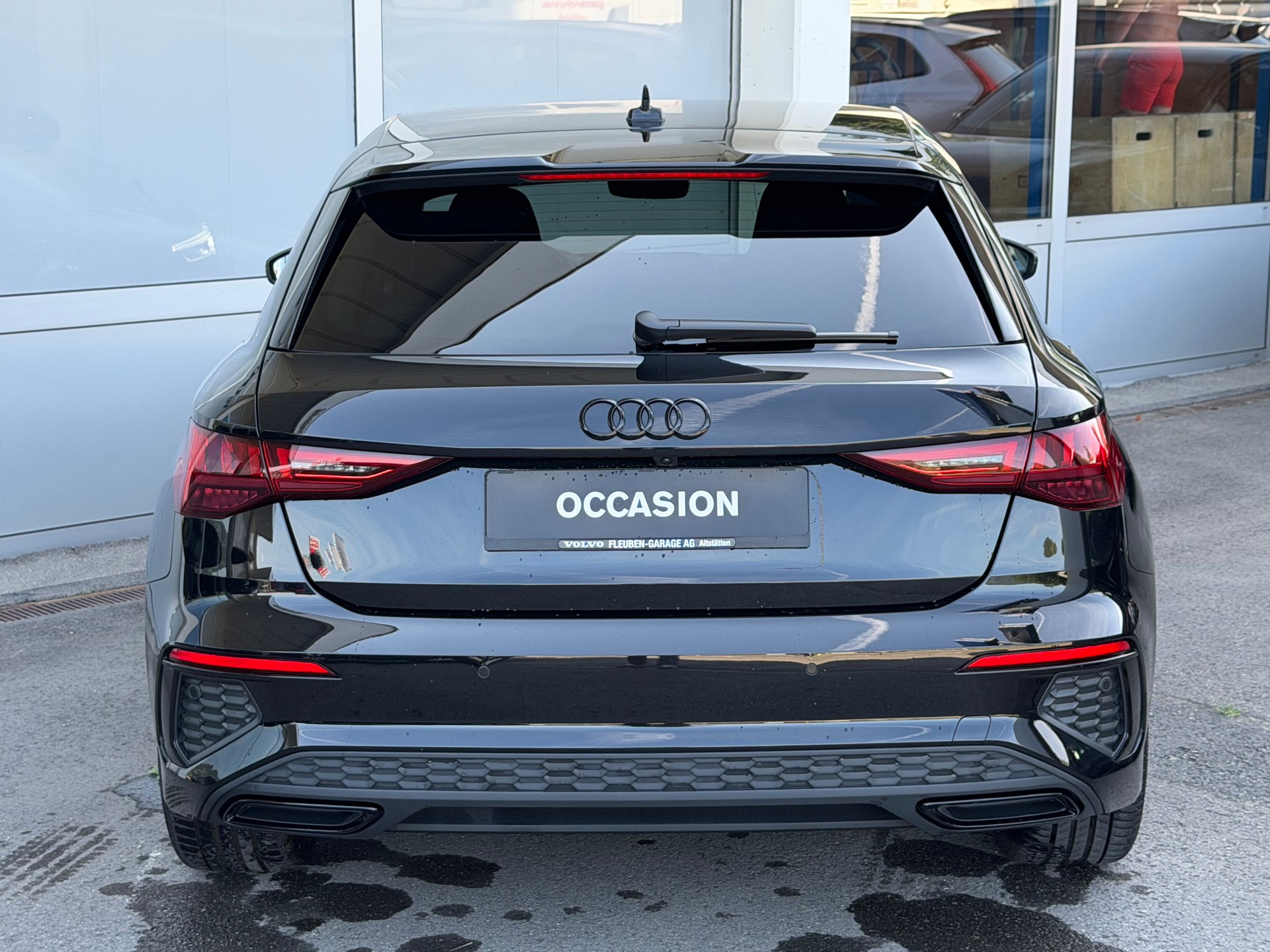 AUDI A3 Sportback 35 TFSI S line Attraction S-tronic-image-26