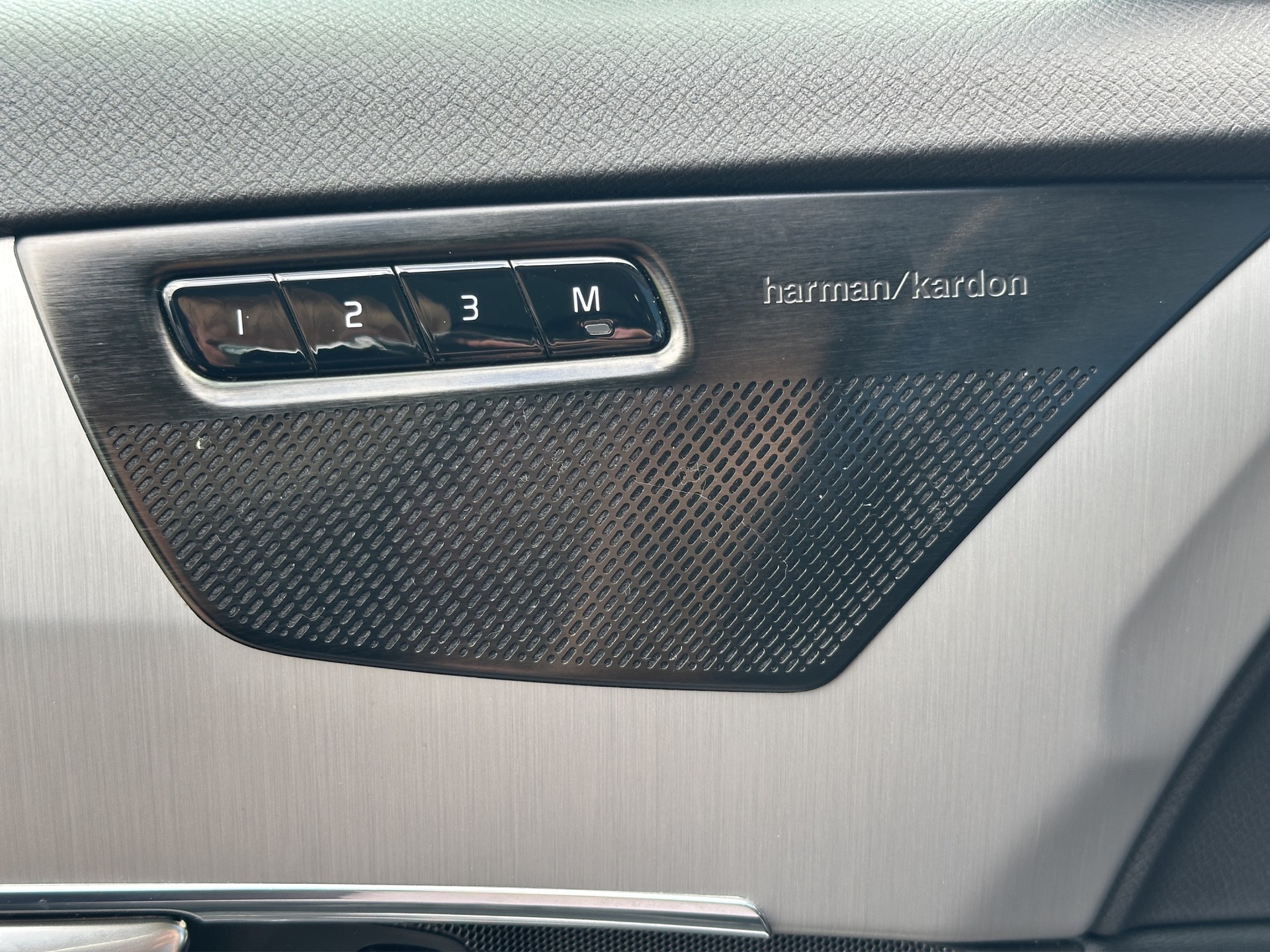VOLVO XC90 2.0 T8 TE R-Design 7P. eAWD-image-19
