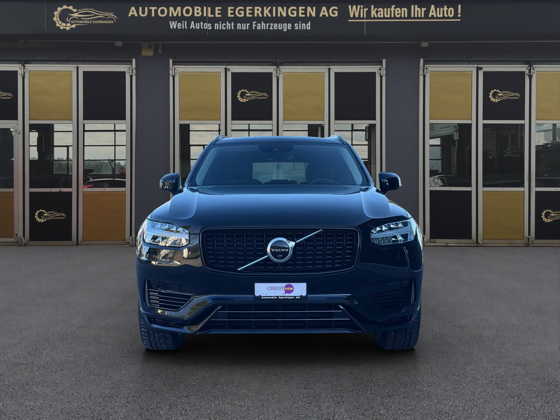 VOLVO XC90 2.0 T8 TE R-Design 7P. eAWD-showroom-element-1