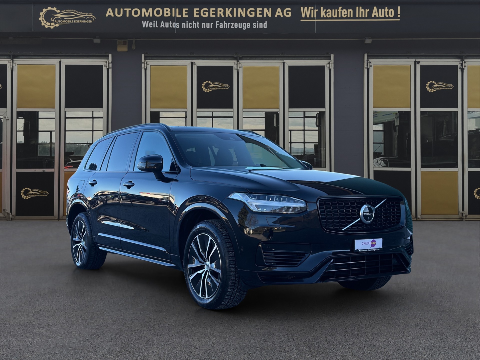 VOLVO XC90 2.0 T8 TE R-Design 7P. eAWD-showroom-element-2