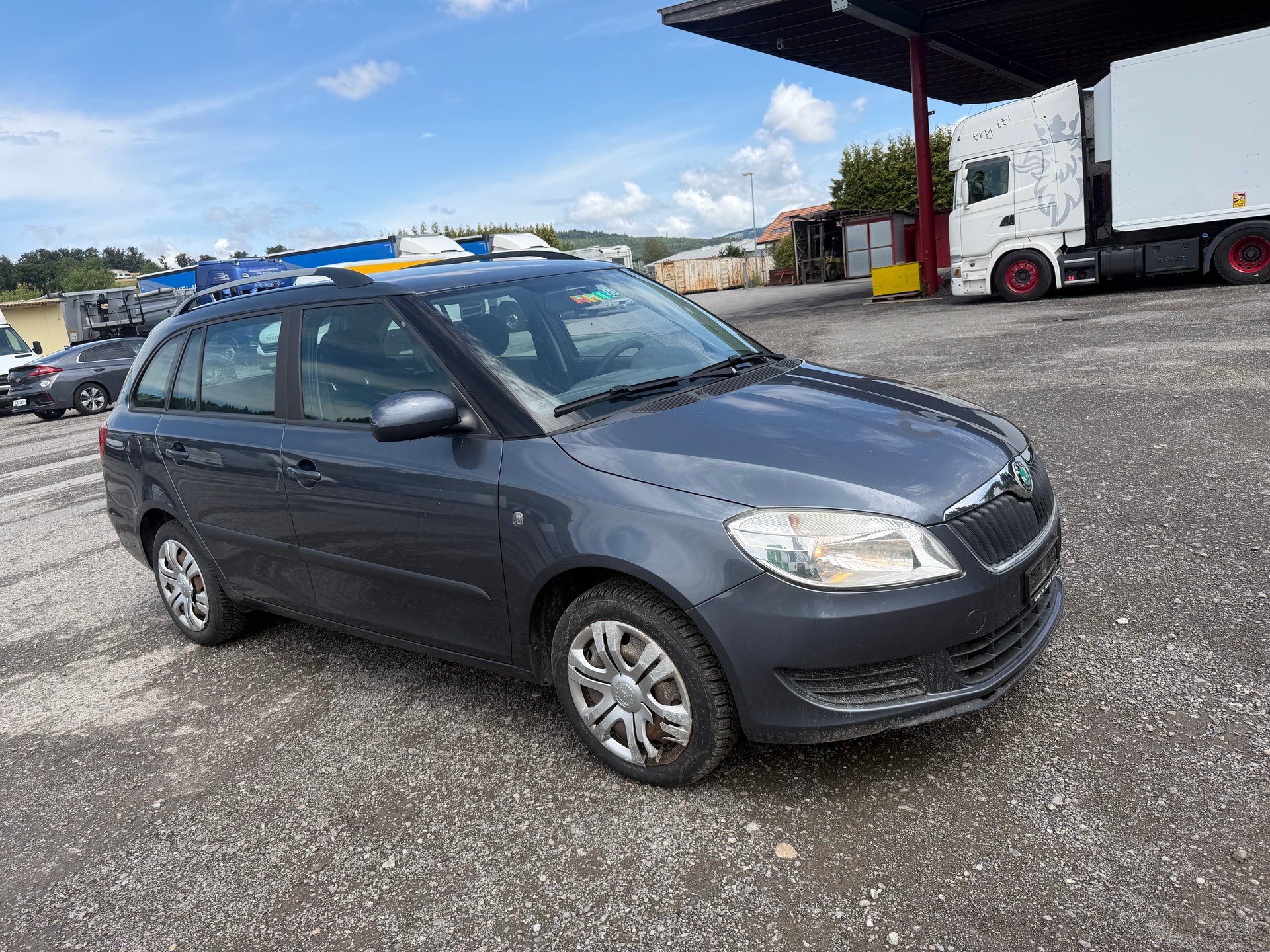 SKODA Fabia 1.6 TDI Ambiente-image-1
