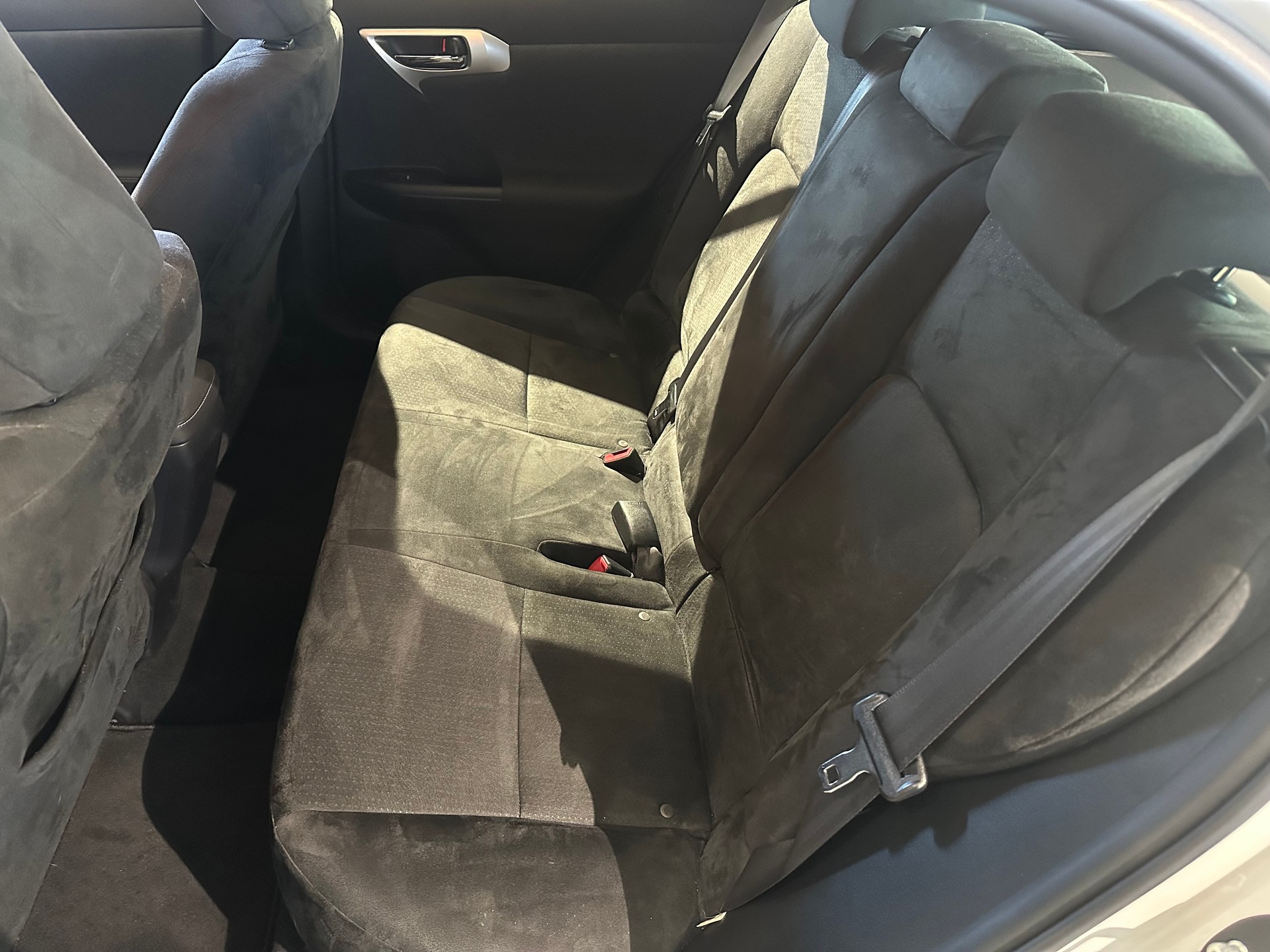 LEXUS CT 200h 1.8 comfort-image-12