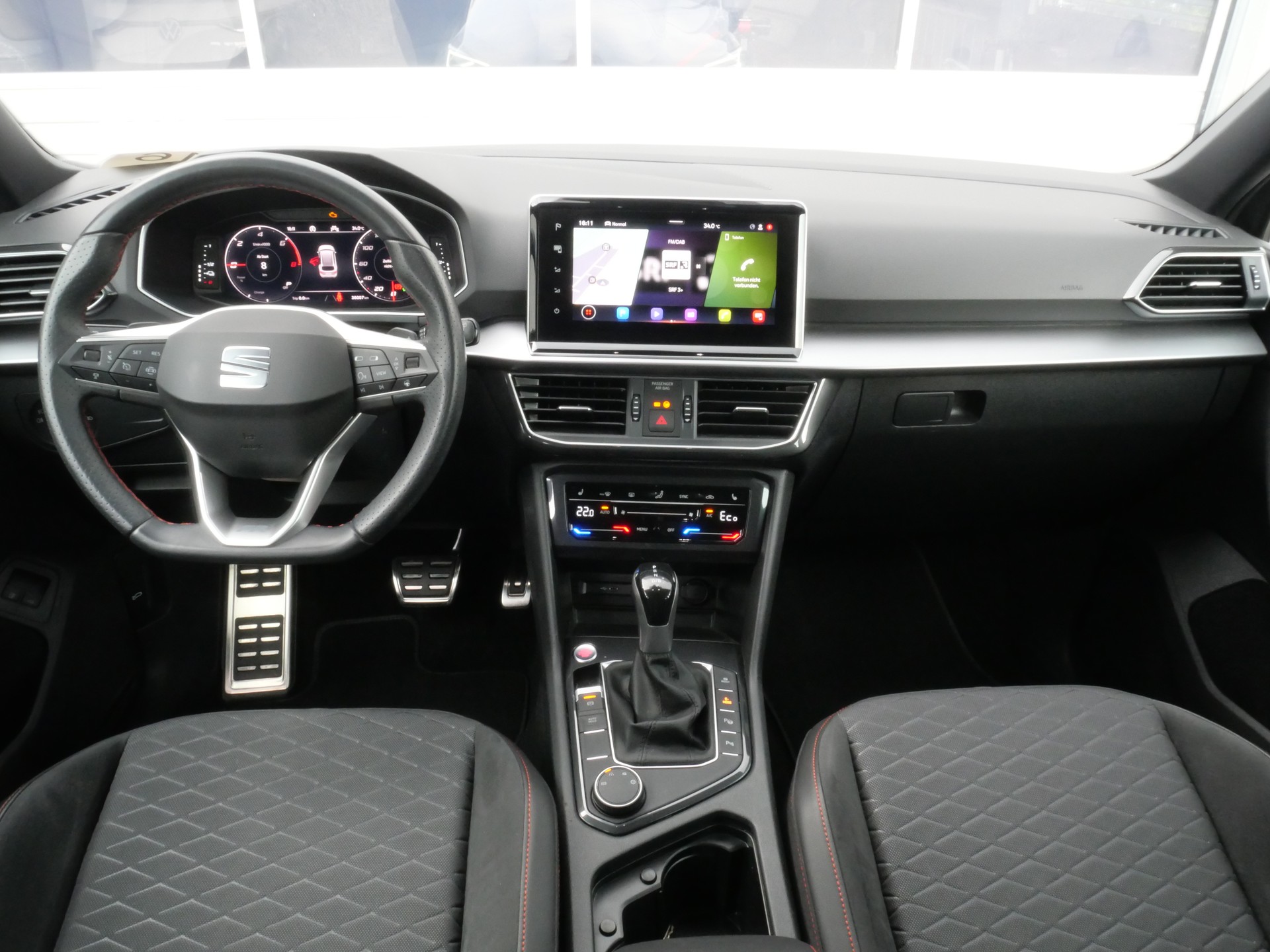 SEAT Tarraco 1.4 e-HYBRID DSG Move FR *CH-Auto, 4 J. Garantie*-image-13