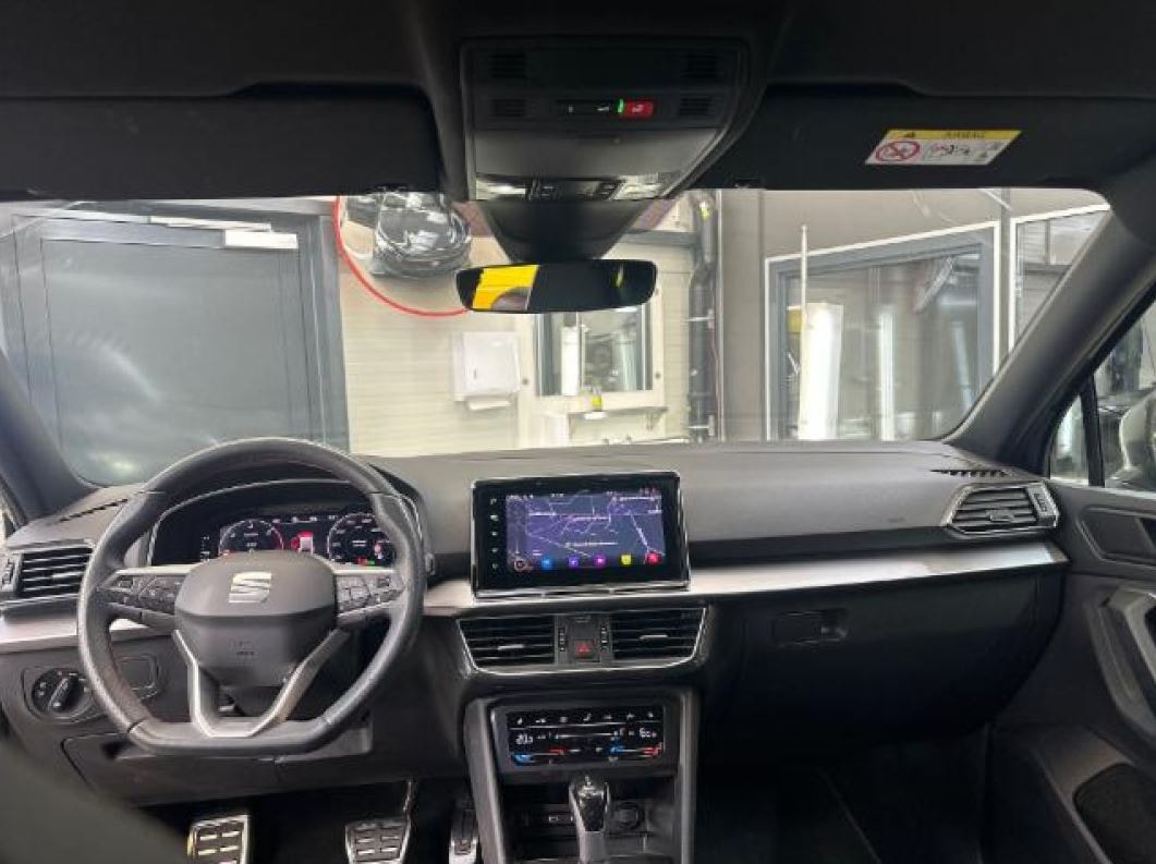 SEAT Tarraco 1.4 e-HYBRID DSG Move FR *CH-Auto, 4 J. Garantie*-image-10