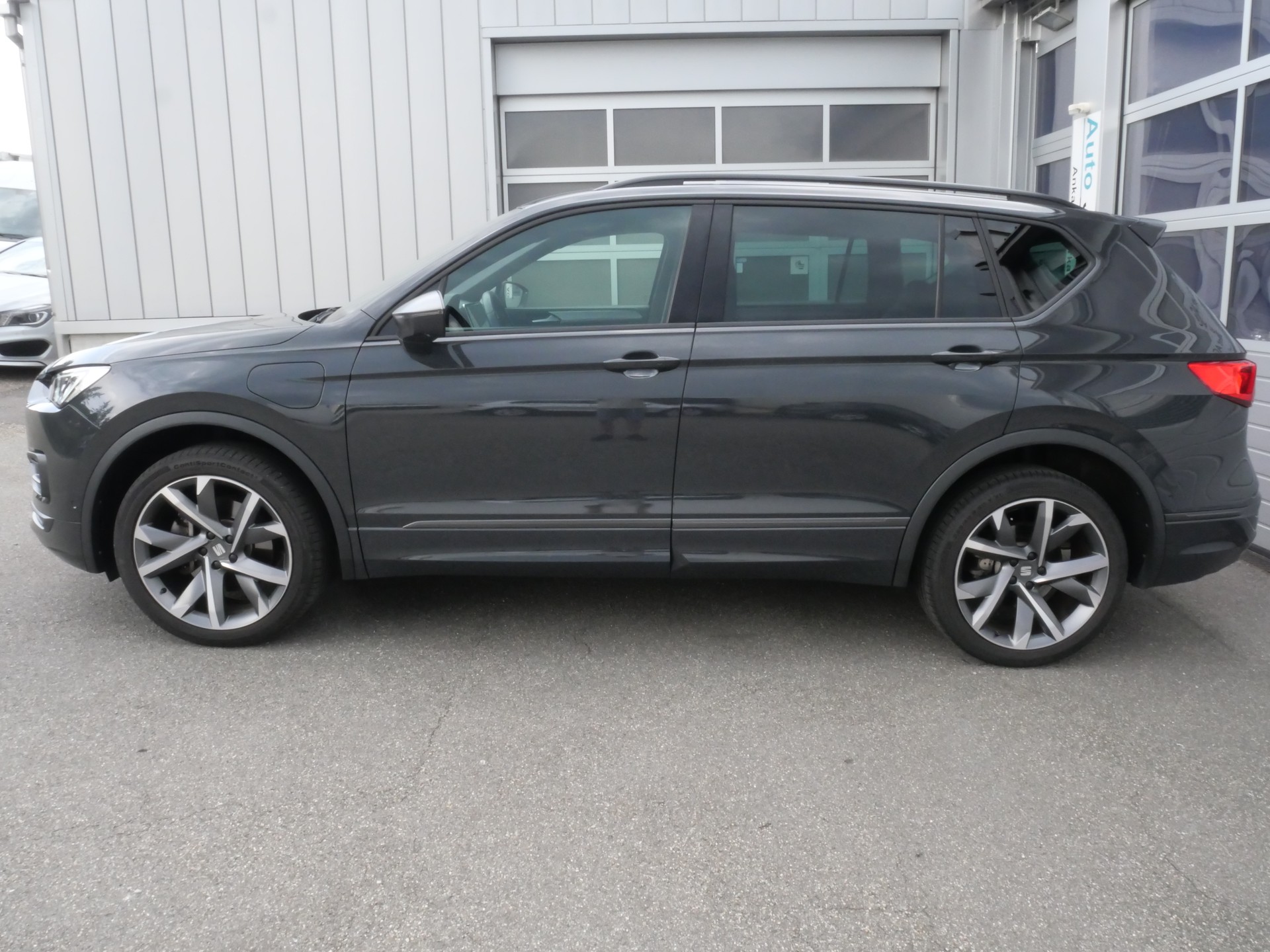 SEAT Tarraco 1.4 e-HYBRID DSG Move FR *CH-Auto, 4 J. Garantie*-showroom-element-1