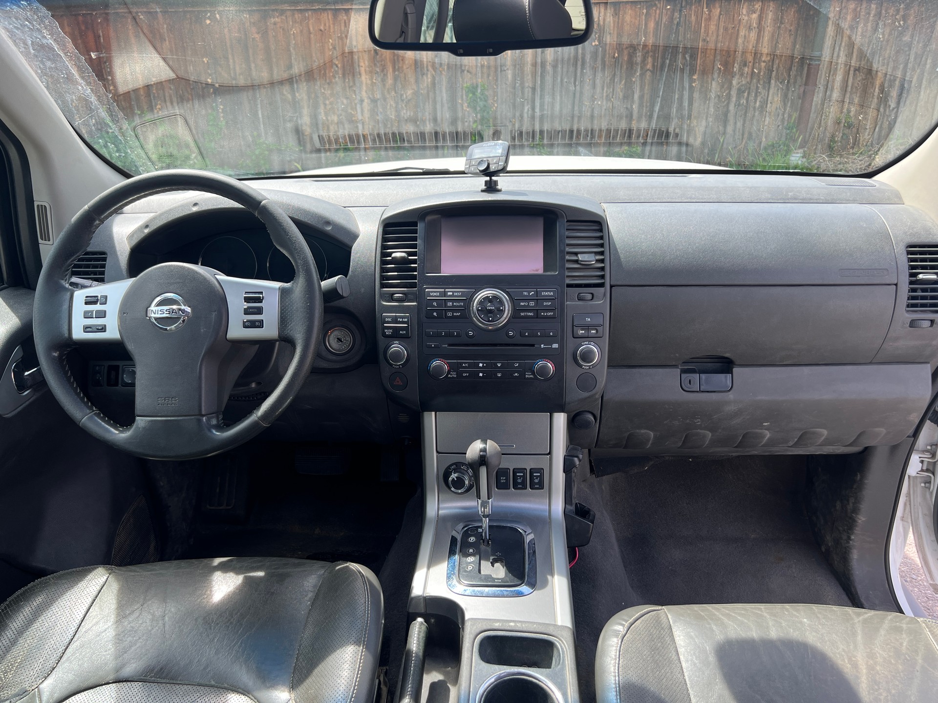 NISSAN Navara V6 Double Cab LE 3.0 dCi 4WD Automat-image-10