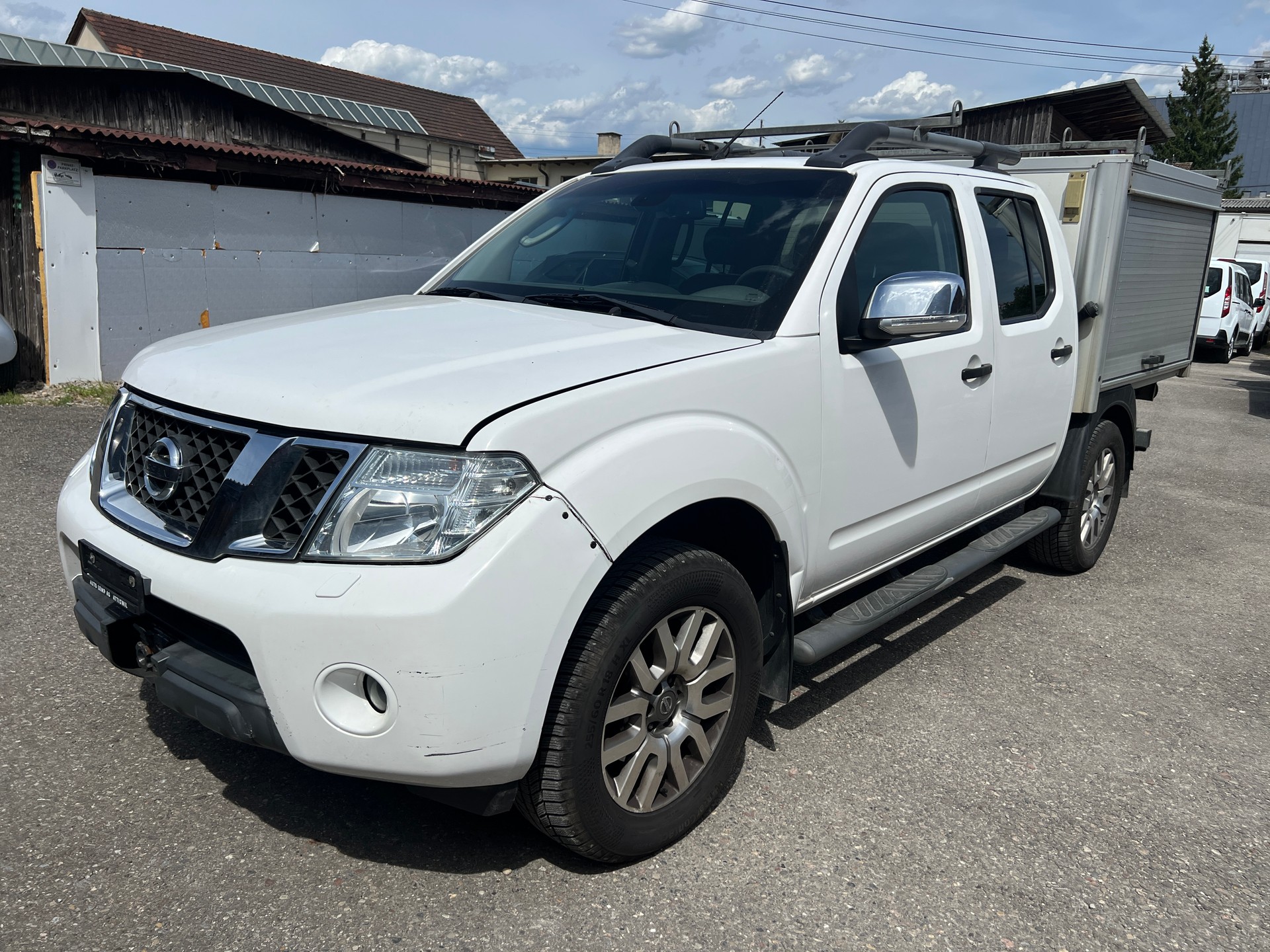 NISSAN Navara V6 Double Cab LE 3.0 dCi 4WD Automat-image-1