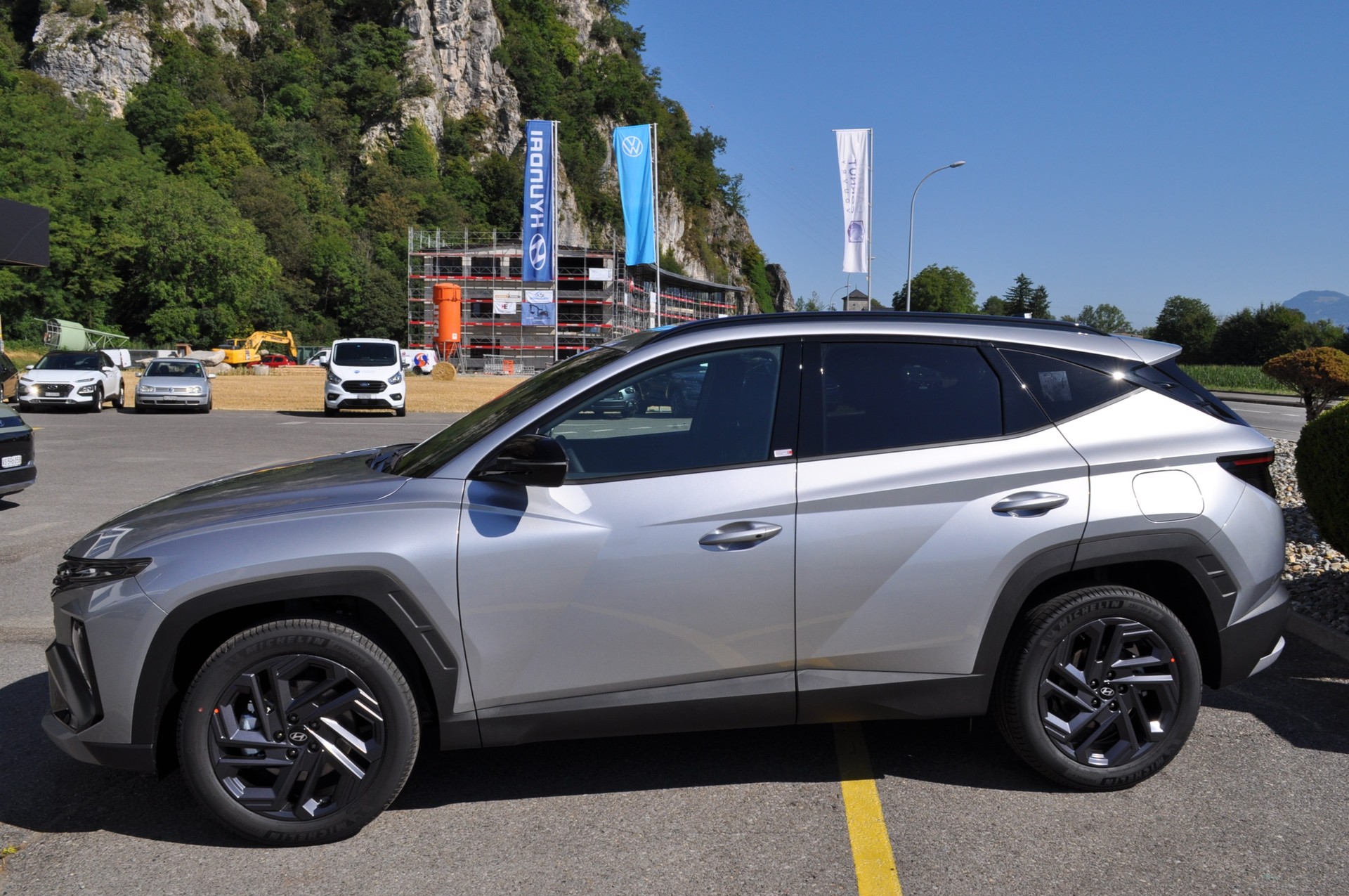 HYUNDAI Tucson 1.6 TGDI HEV Origo Black Line 4WD-image-1