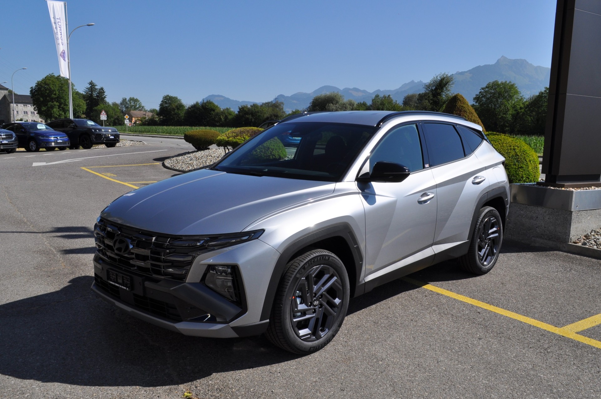 HYUNDAI Tucson 1.6 TGDI HEV Origo Black Line 4WD-image-0