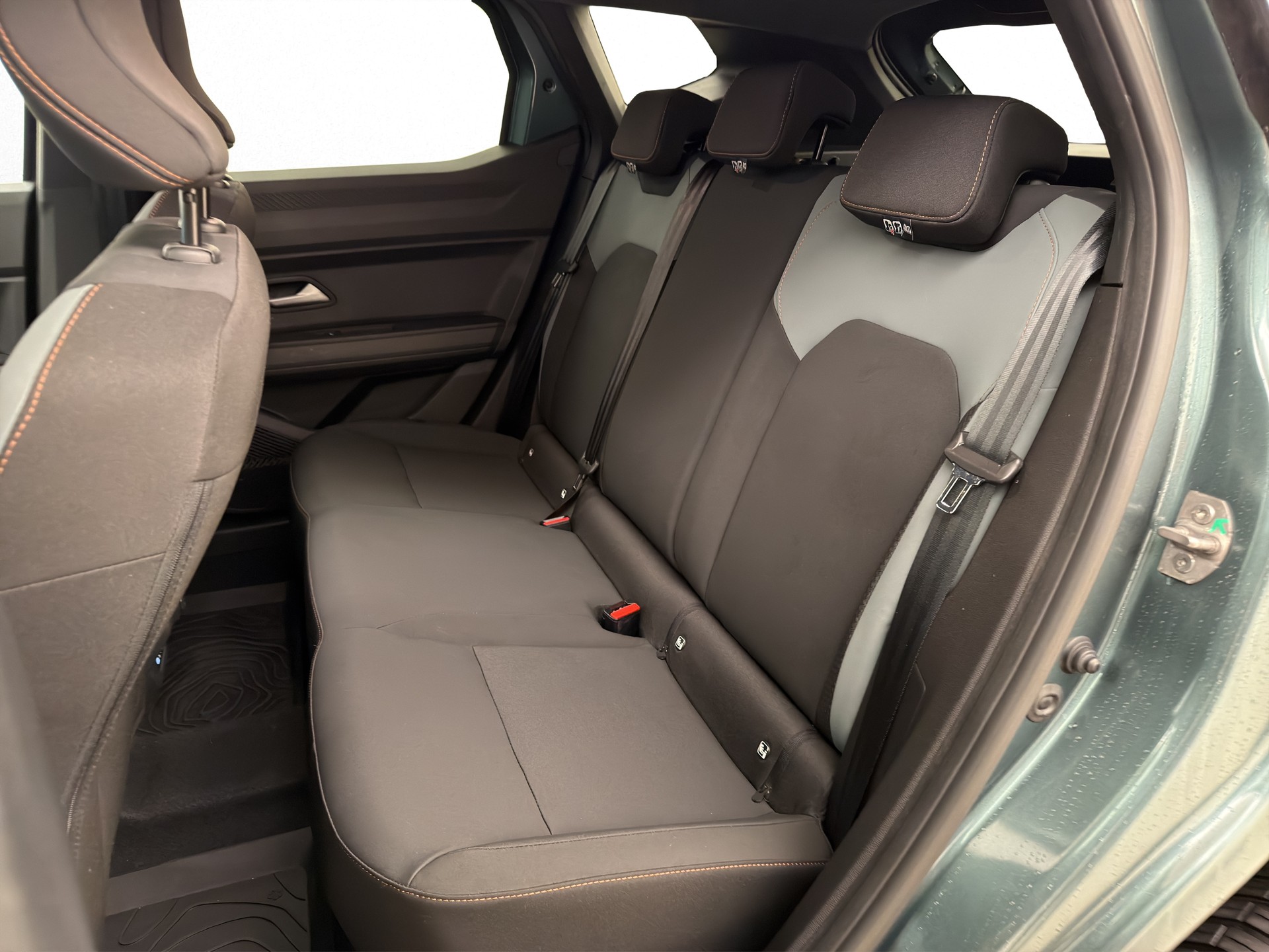 DACIA Duster 1.2 TCe Extreme 4WD-image-12
