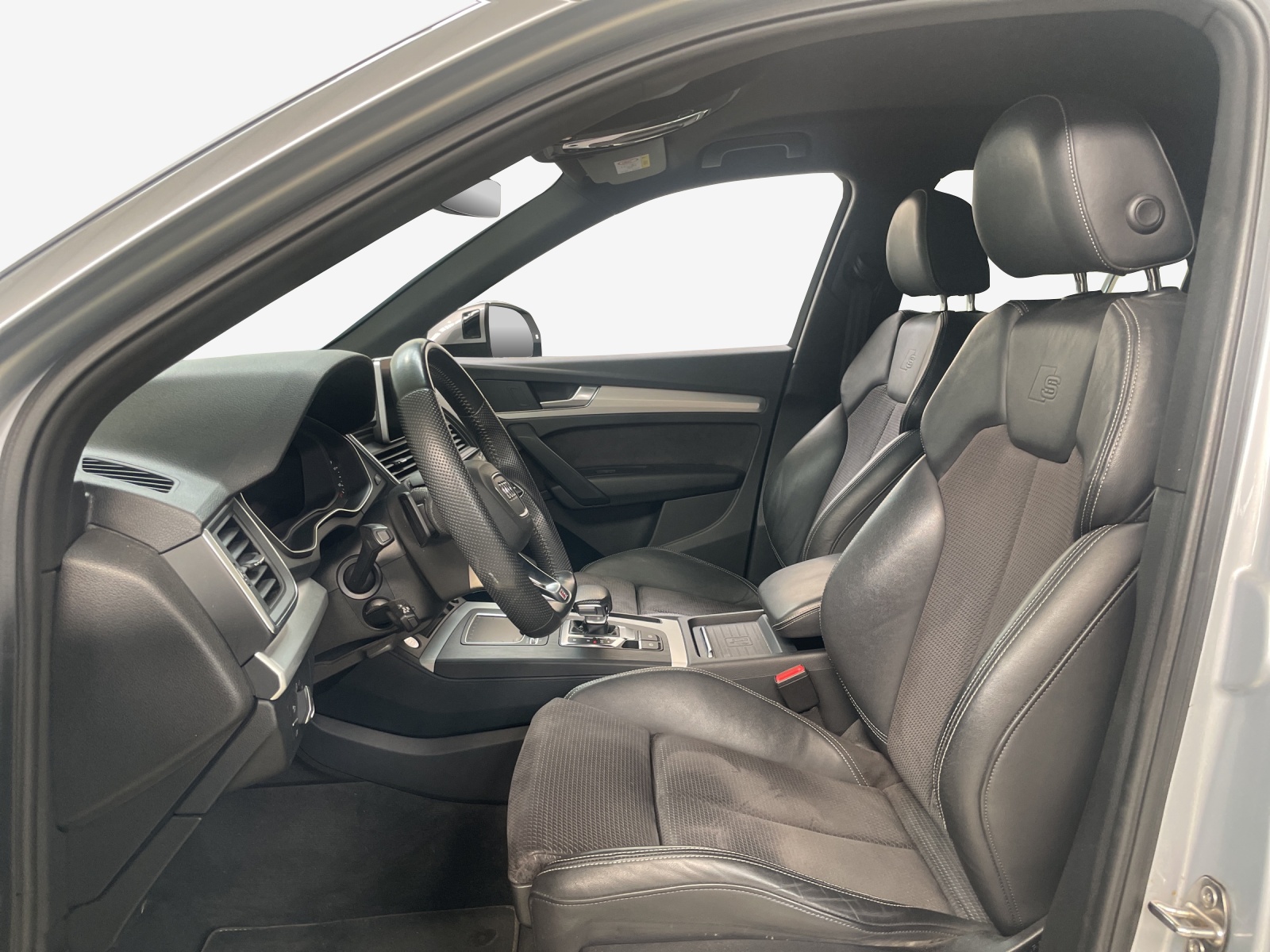 AUDI Q5 45 TFSI sport quattro S-tronic-image-7