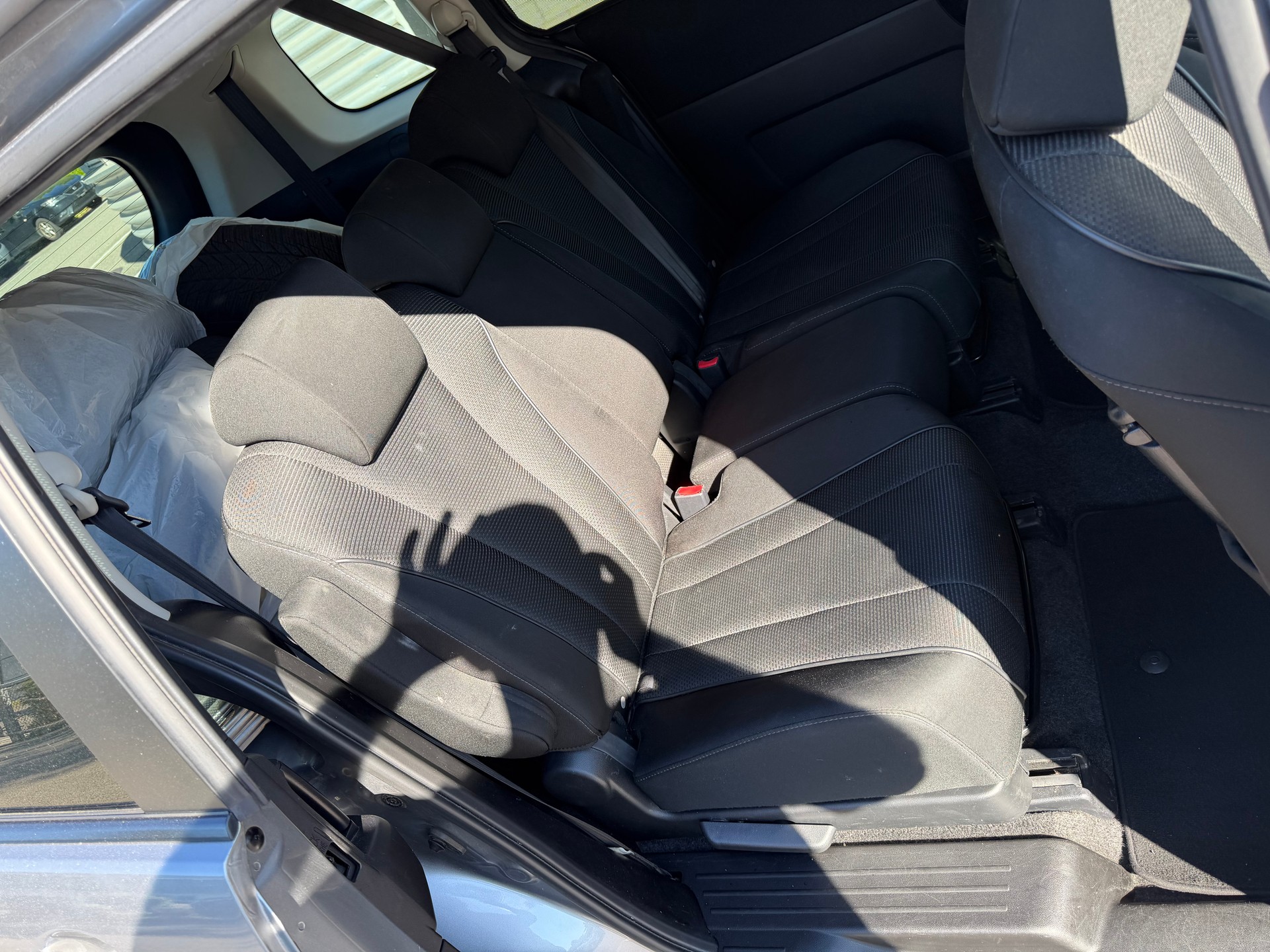 MAZDA 5 2.0 16V Voila ma Suisse Edition+ Activematic-image-8