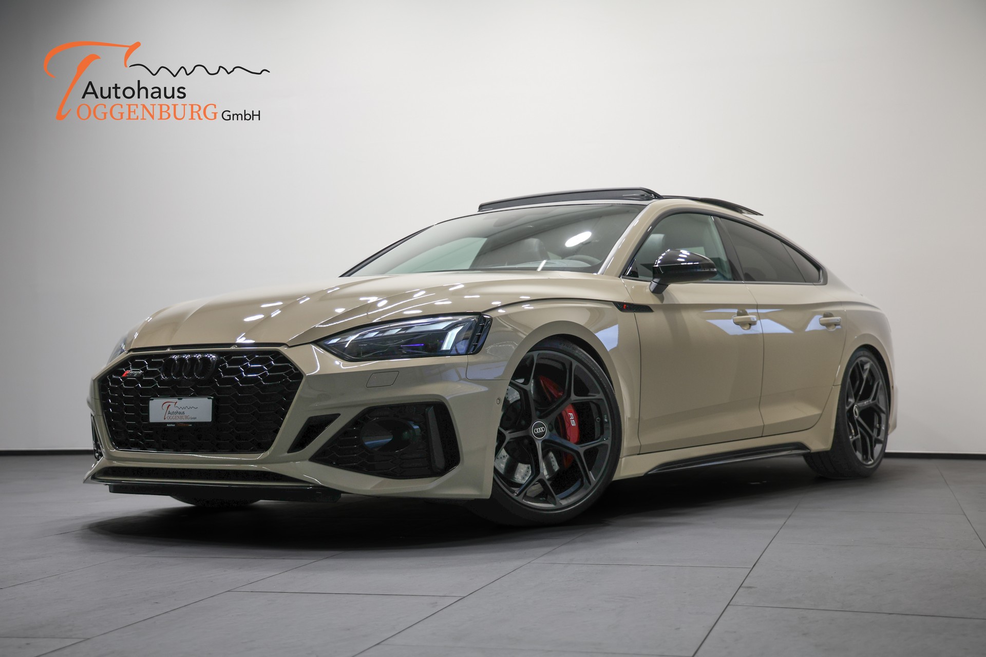 AUDI RS5 Sportback 2.9 TFSI quattro tiptronic *Facelift*Competition Paket*Individual-Lackierung Mocha Latte*-image-2