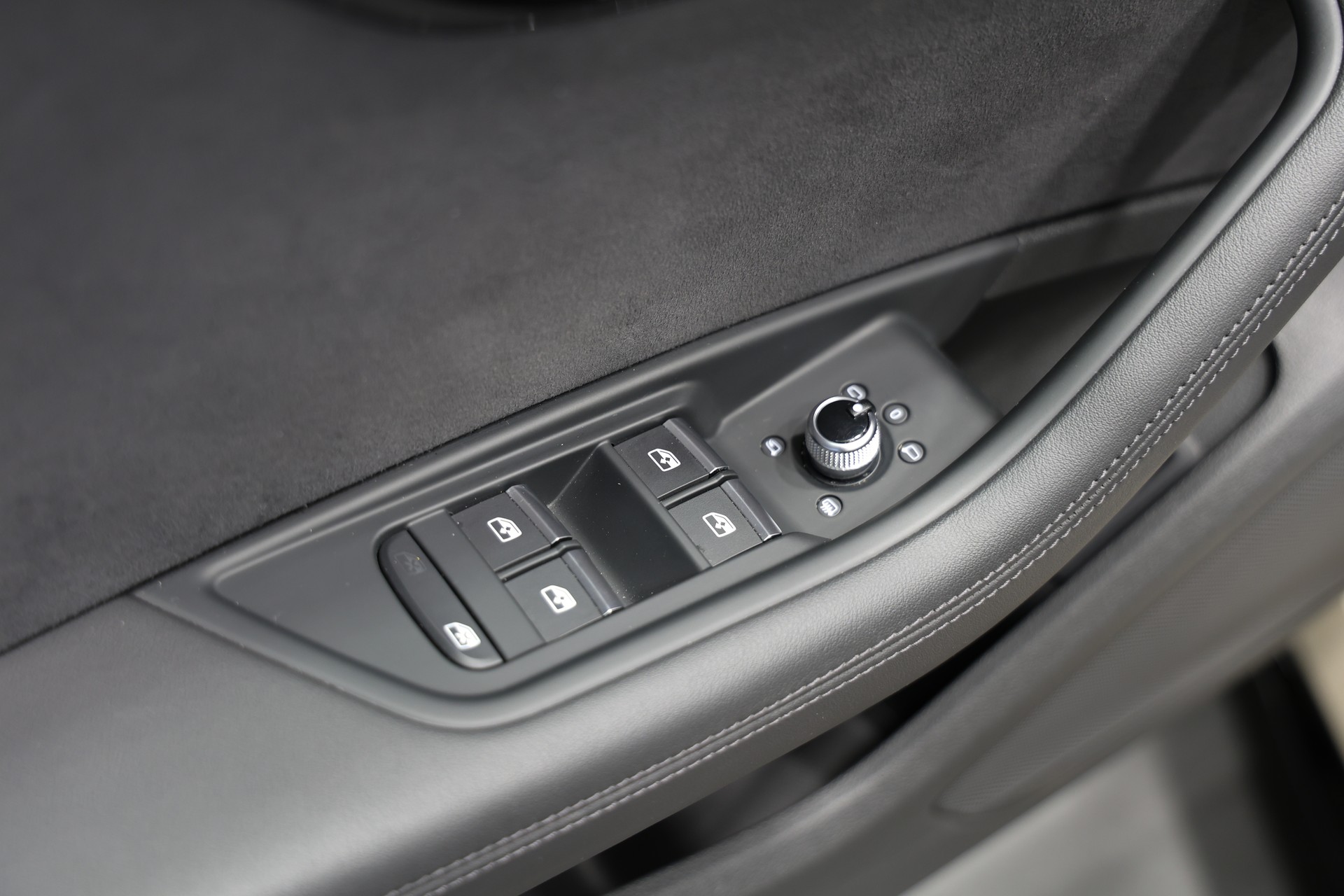 AUDI RS5 Sportback 2.9 TFSI quattro tiptronic *Facelift*Competition Paket*Individual-Lackierung Mocha Latte*-image-22