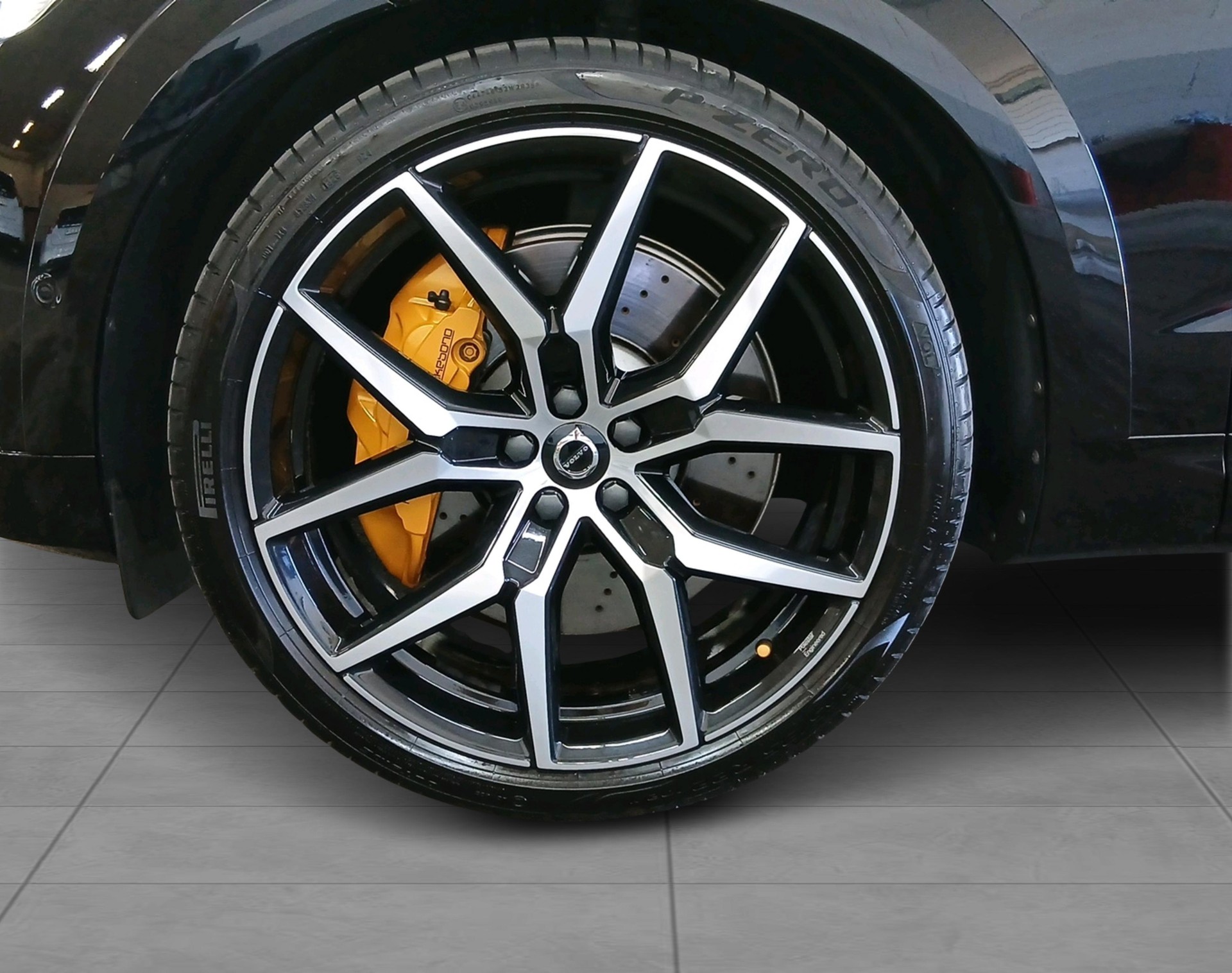 VOLVO XC60 2.0 T8 TE Polestar eAWD-image-10