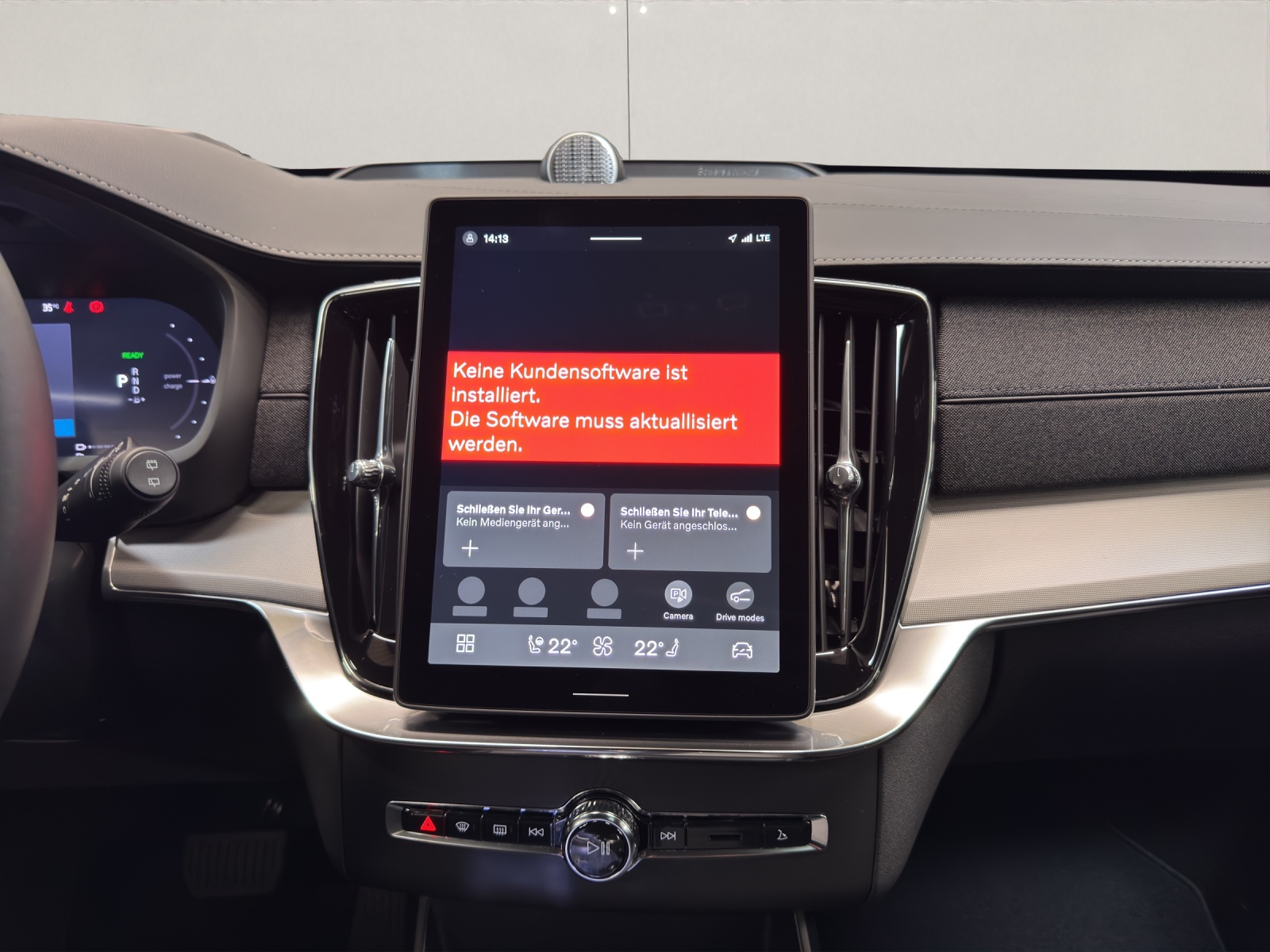 VOLVO XC90 2.0 T8 TE Black Edition eAWD-image-8