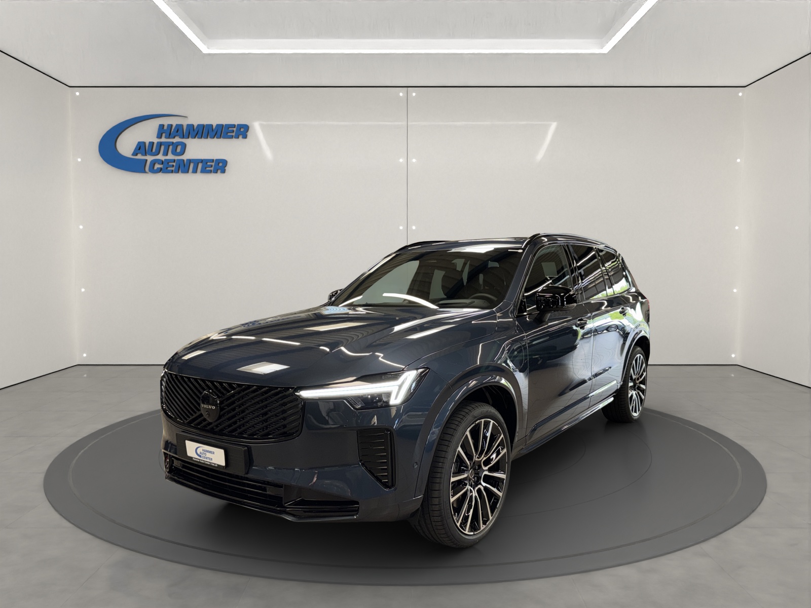VOLVO XC90 2.0 T8 TE Black Edition eAWD-image-0