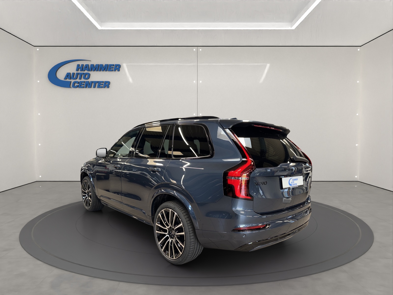 VOLVO XC90 2.0 T8 TE Black Edition eAWD-image-2