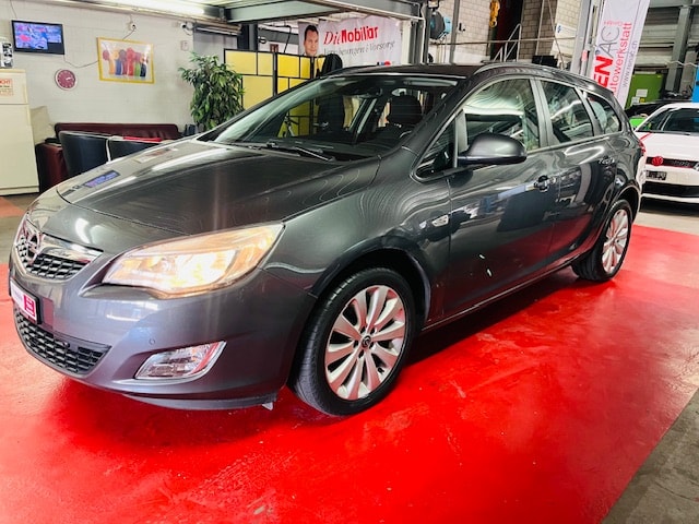 OPEL Astra SportsTourer 1.4i 16V Turbo-image-2