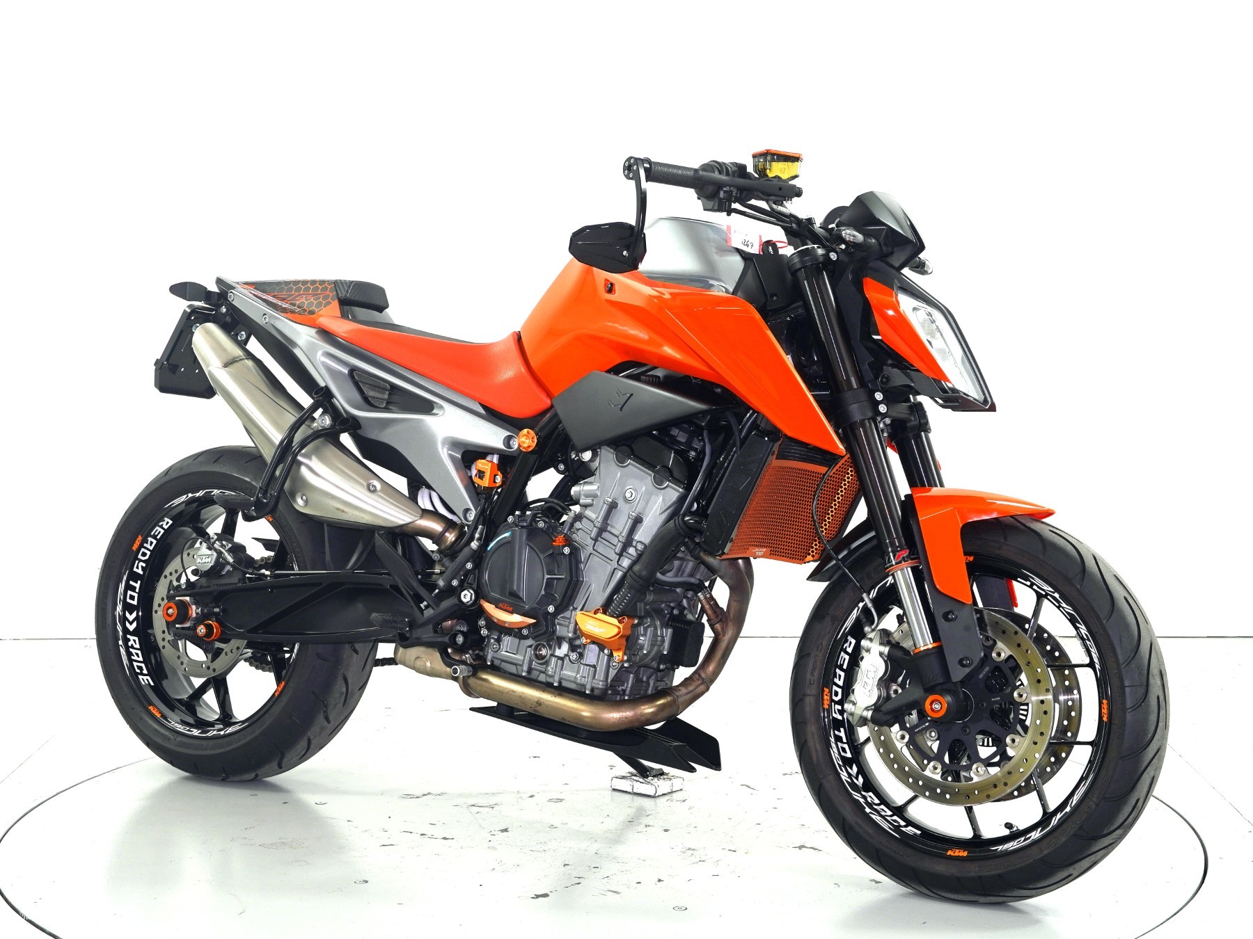 KTM 790 Duke ABS-showroom-element-1