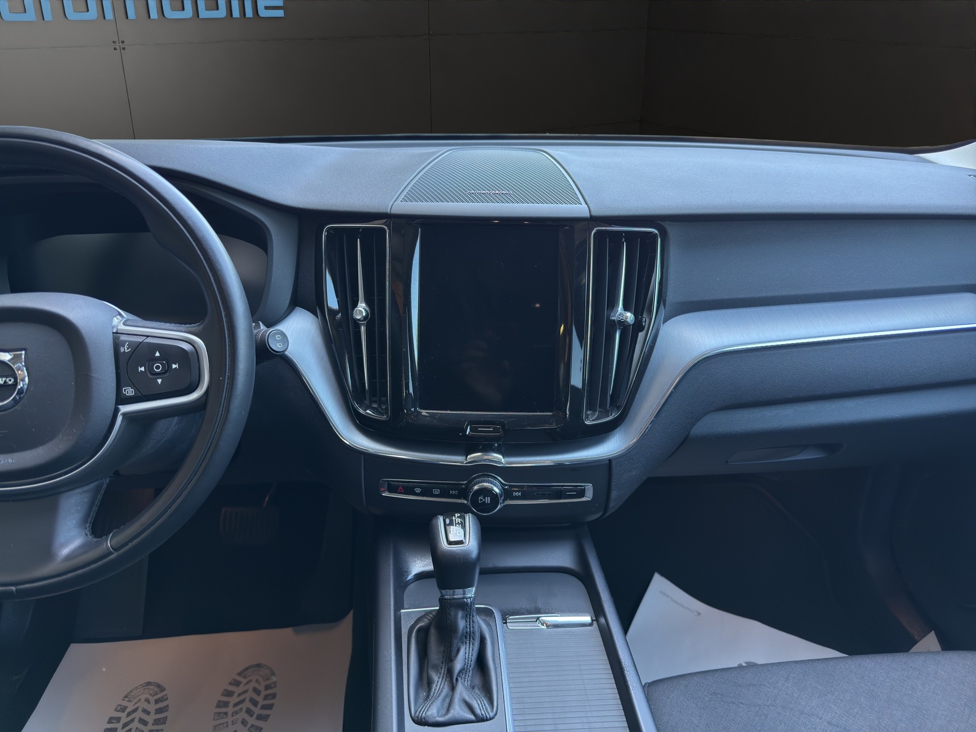 VOLVO VOLVO XC60 D4 AWD Inscription-image-12
