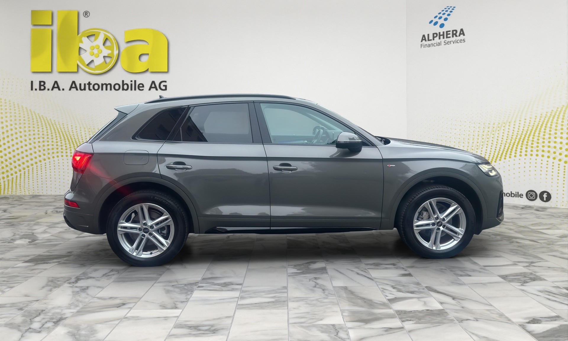 AUDI Q5 40 TDI S-Line quattro 4x4 AHK-image-5