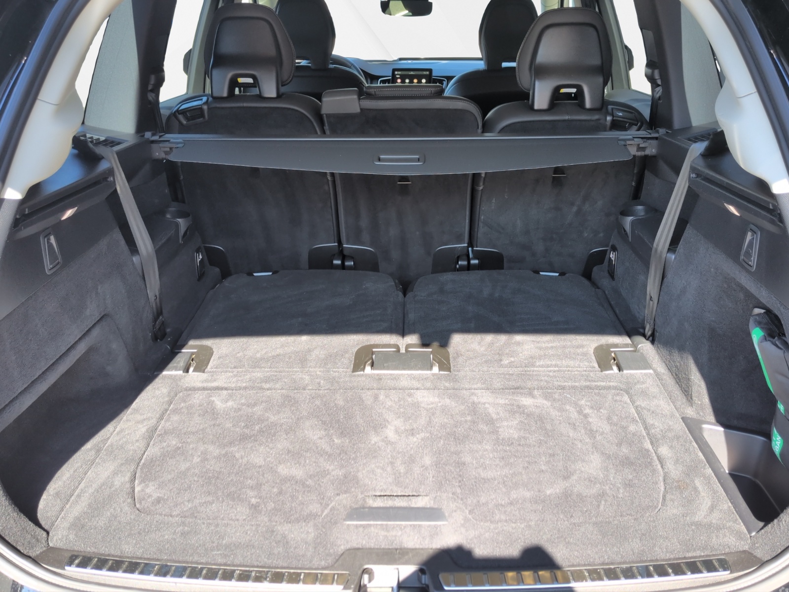 VOLVO XC90 2.0 B5 MH Plus Bright AWD-image-14