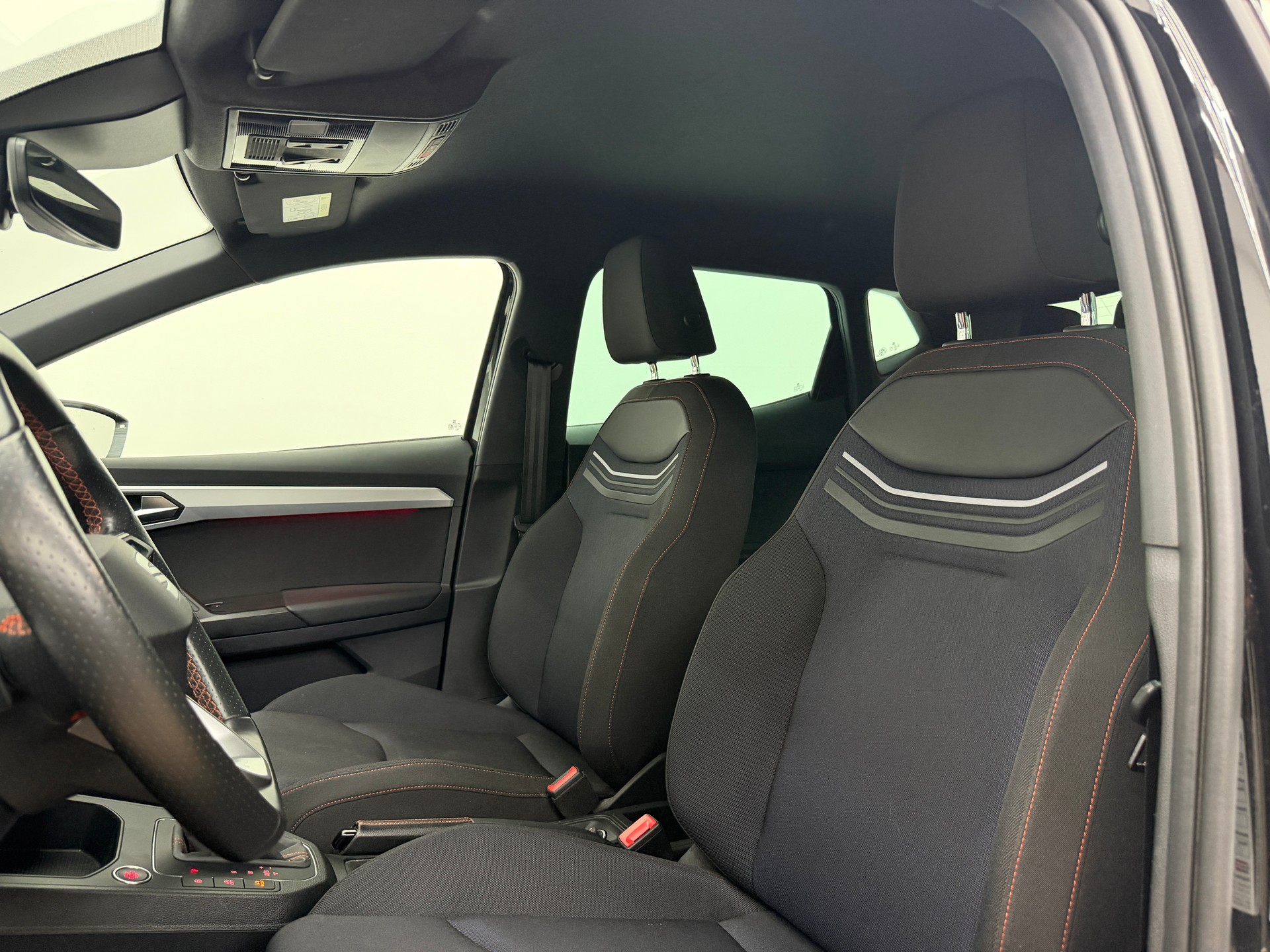 SEAT Ibiza 1.0 EcoTSI Hola FR DSG-image-11