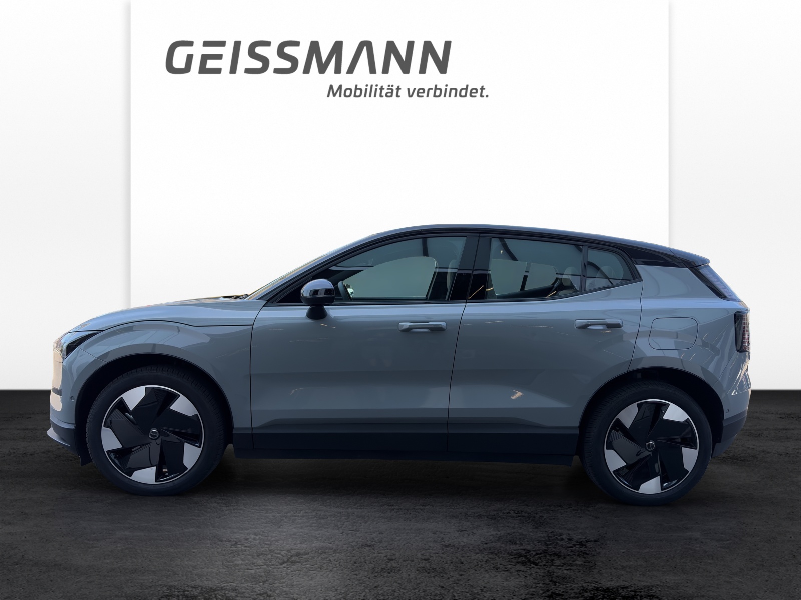 VOLVO EX30 E60 Twin Ultra Performance AWD-image-2