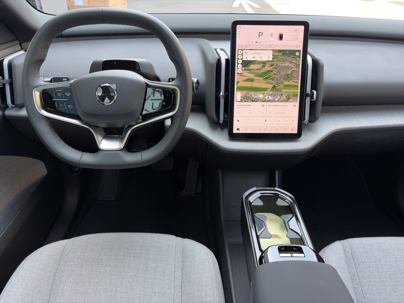 VOLVO EX30 E60 Twin Ultra Performance AWD-image-13
