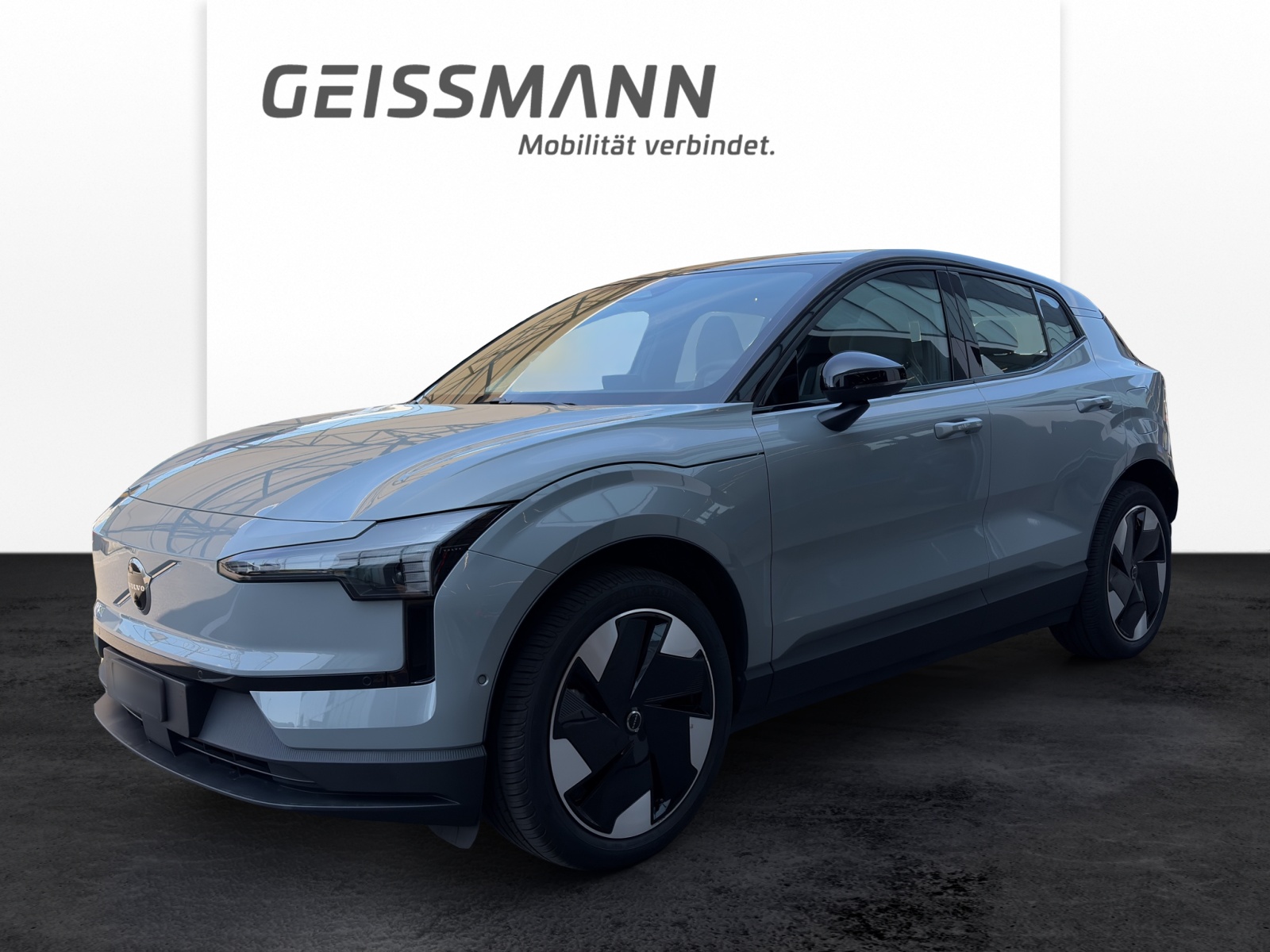 VOLVO EX30 E60 Twin Ultra Performance AWD-image-0