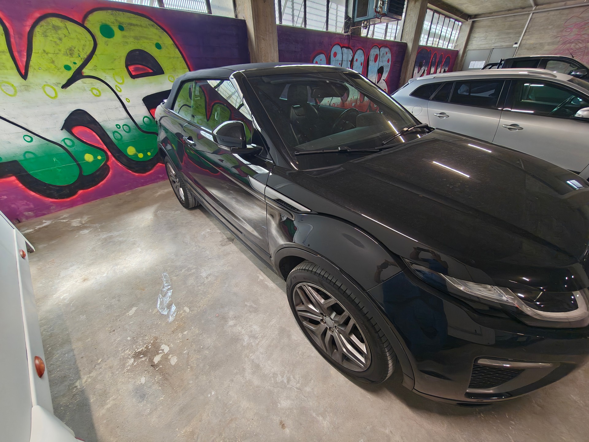 LAND ROVER 2.0 Si4 SE Dynamic Cabriolet-image-2