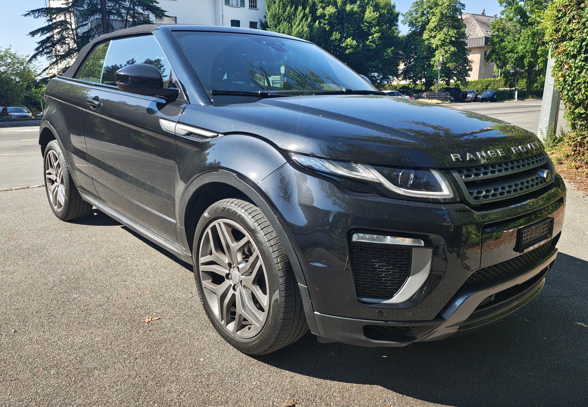 LAND ROVER 2.0 Si4 SE Dynamic Cabriolet-image-0