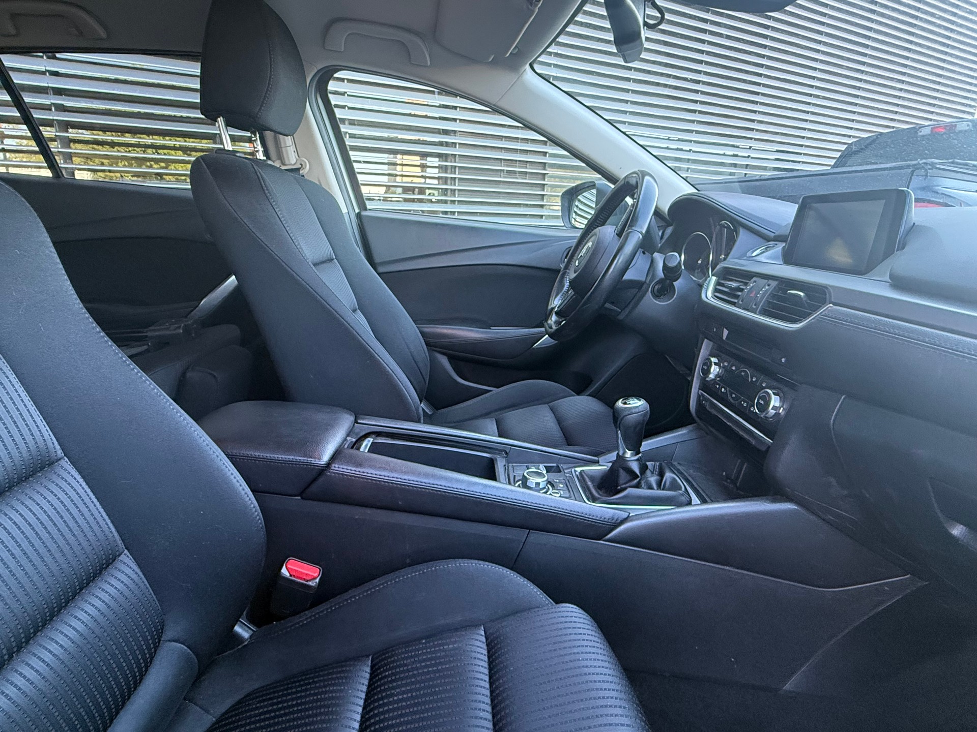 MAZDA 6 Sportwagon SKYACTIV-D 150 Ambition AWD-image-12