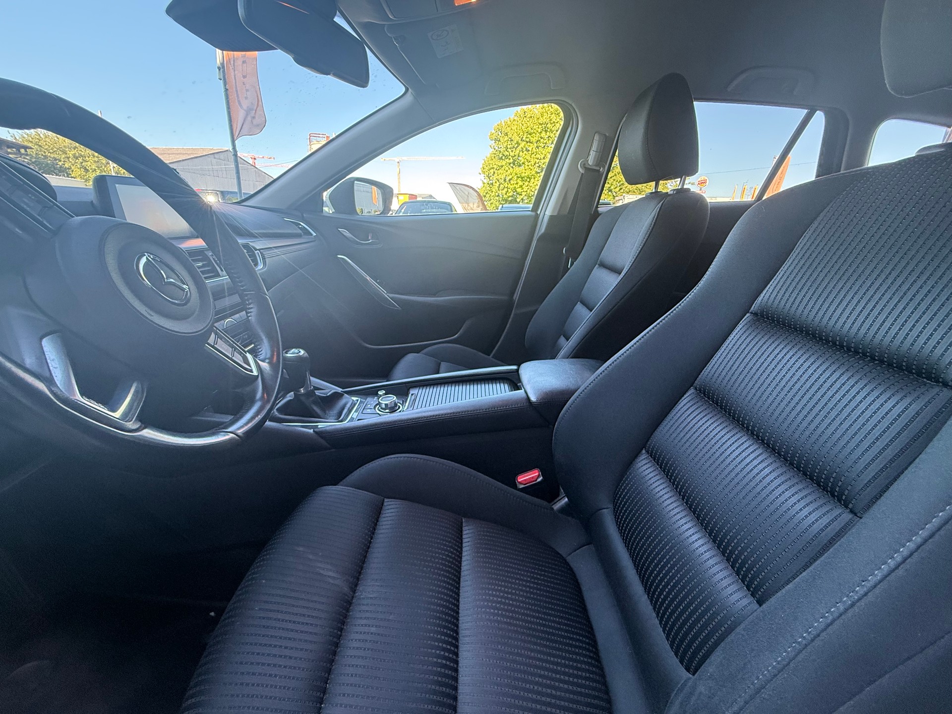 MAZDA 6 Sportwagon SKYACTIV-D 150 Ambition AWD-image-6