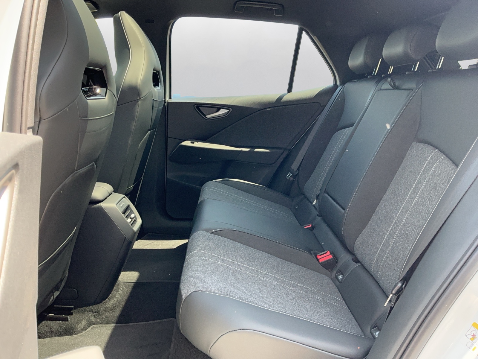 VW ID.3 Neo 58 kWh 190 PS Style-image-10