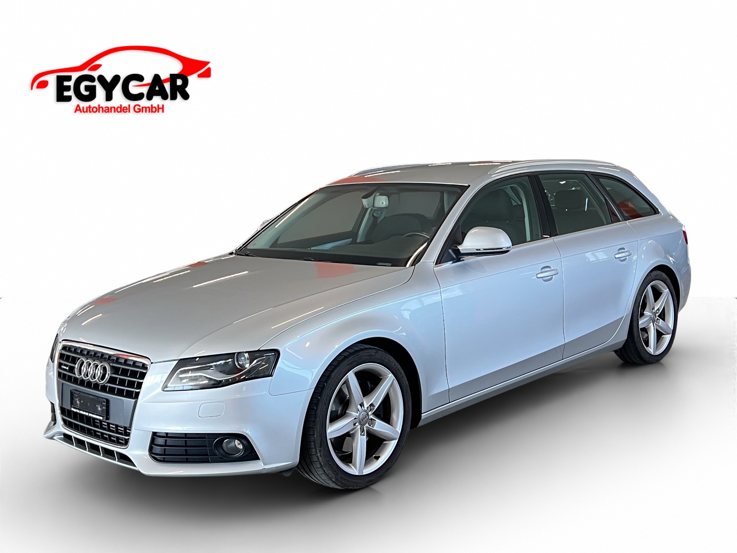 AUDI A4 Avant 2.0 TFSI quattro-showroom-element-2