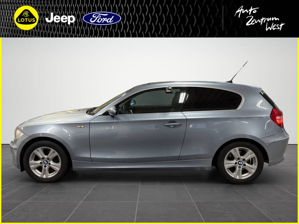 BMW 118i-image-1