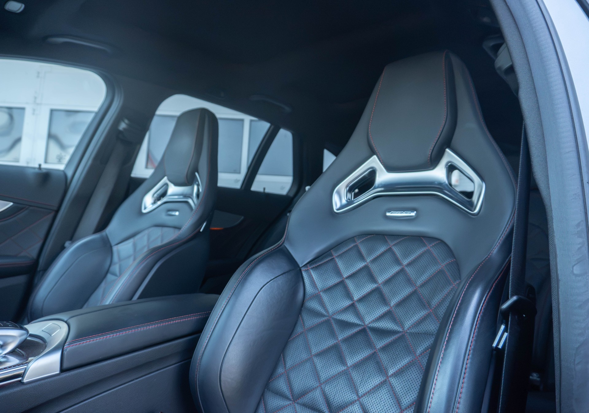 MERCEDES-BENZ C 63 S AMG Edition 1 Speedshift-image-9
