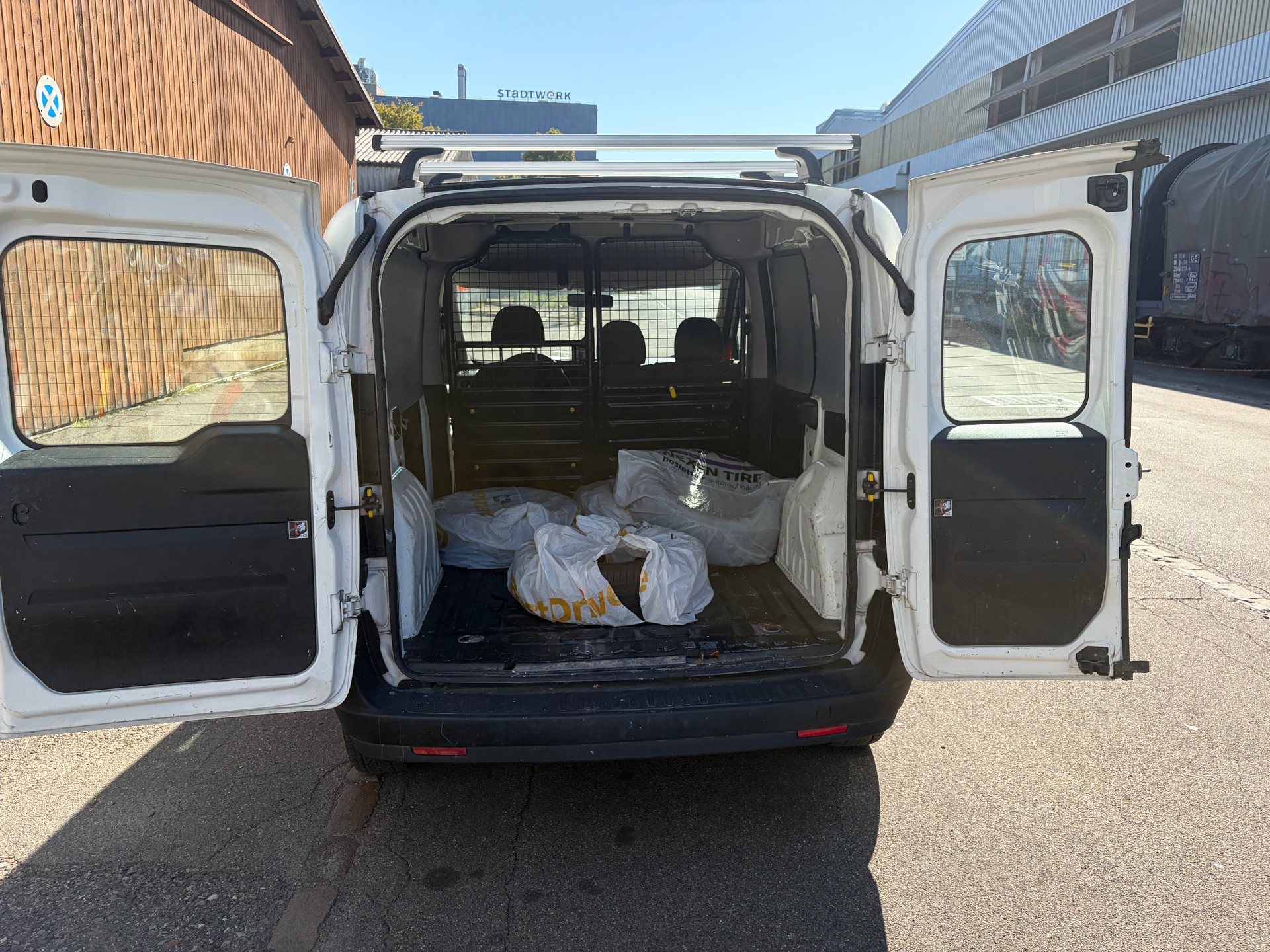 FIAT Doblò 1.3 Multijet Cargo Starter-image-4
