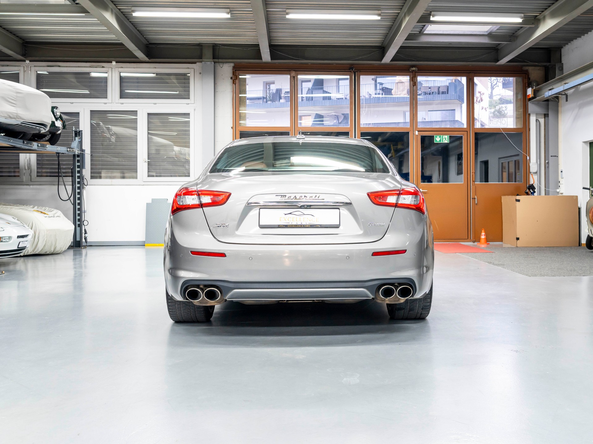 MASERATI Ghibli S Q4 3.0 V6 GranLusso Automatica-image-6