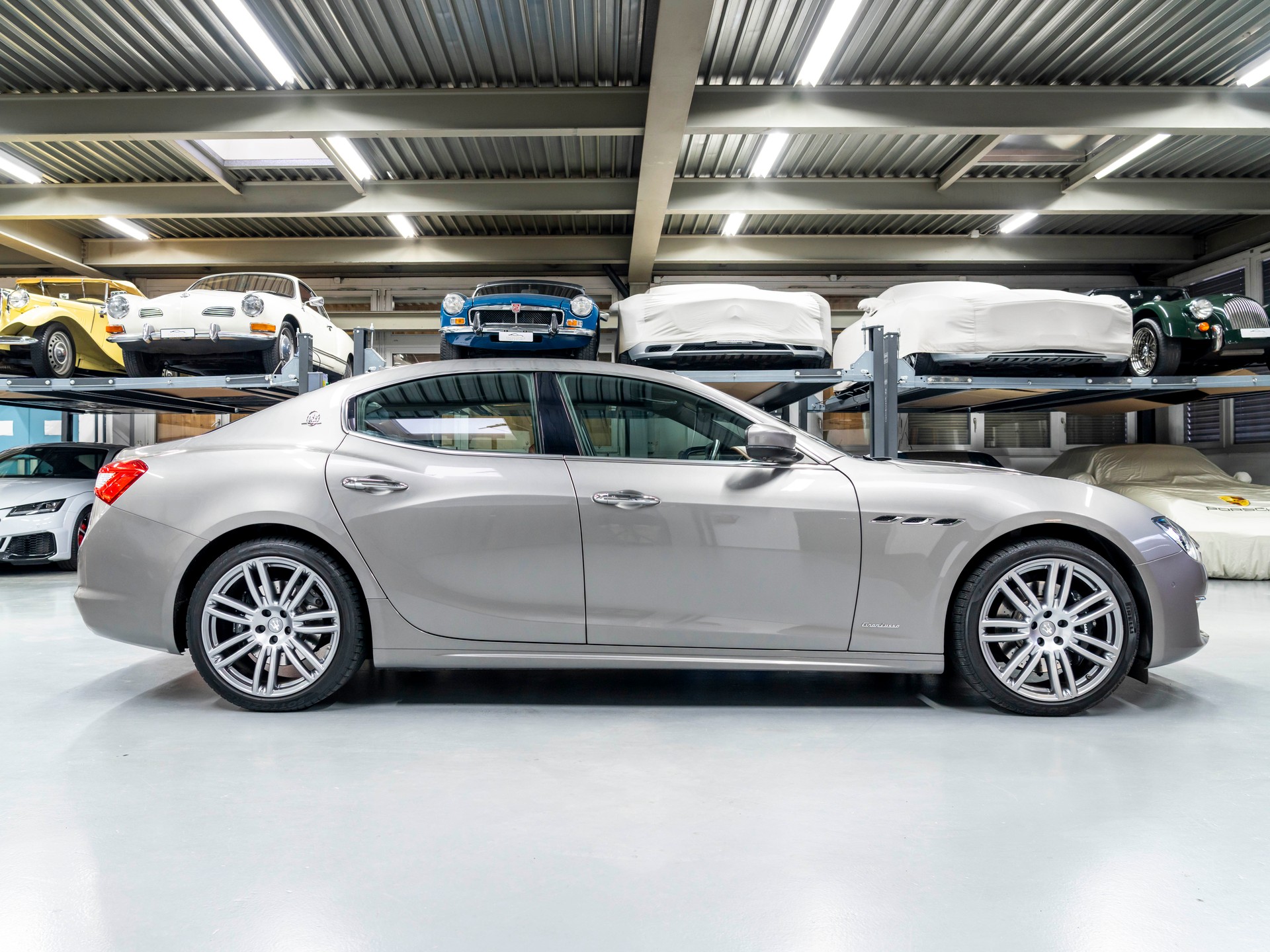 MASERATI Ghibli S Q4 3.0 V6 GranLusso Automatica-image-4