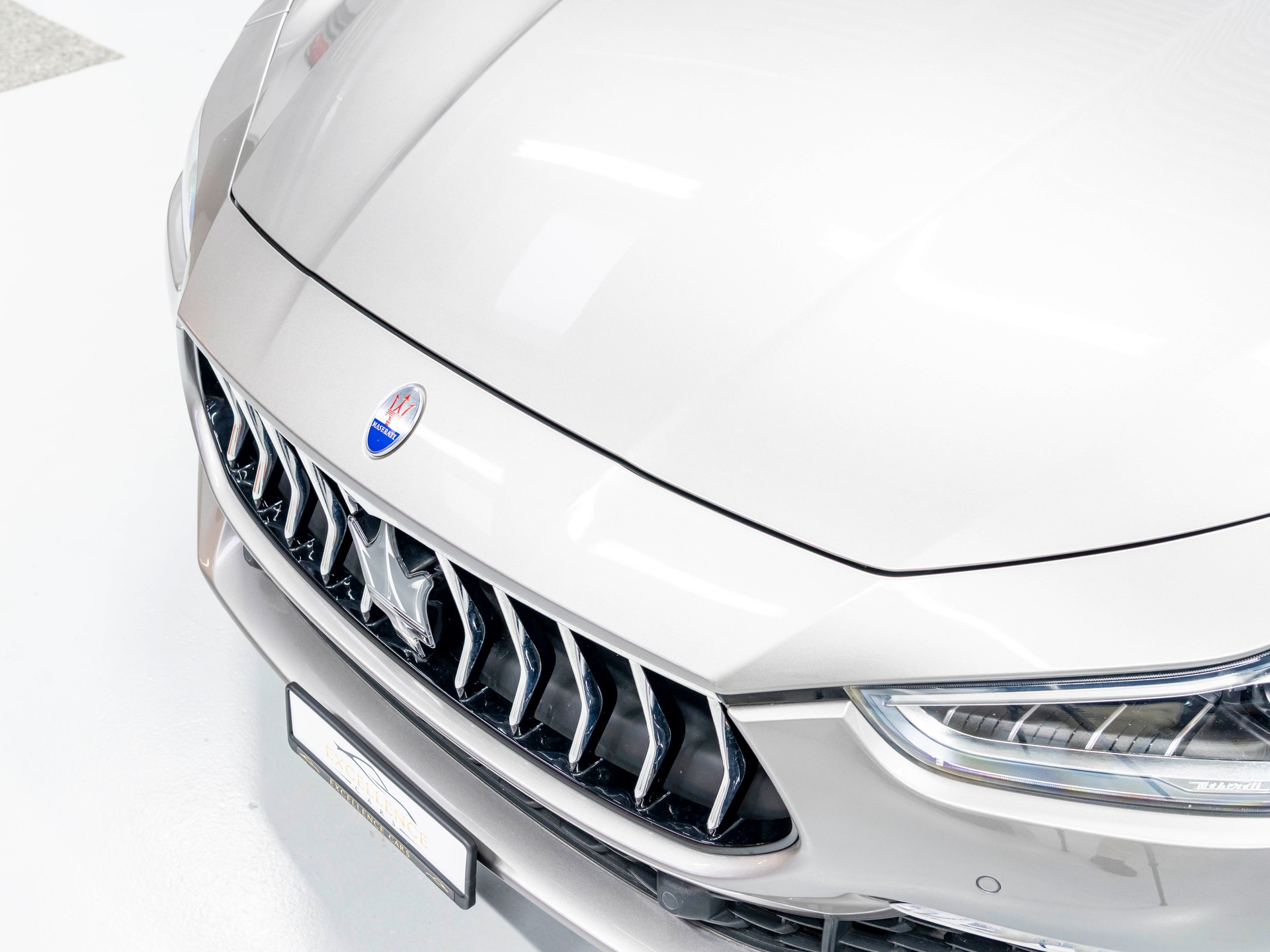 MASERATI Ghibli S Q4 3.0 V6 GranLusso Automatica-image-27