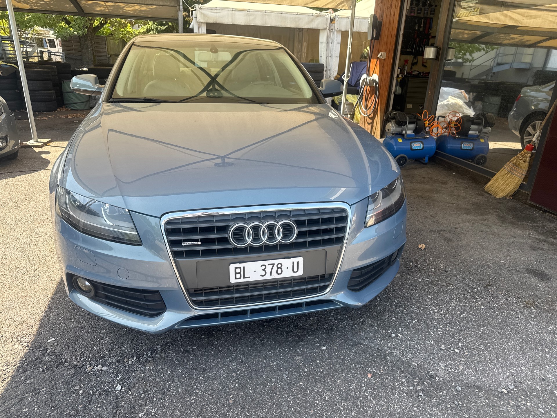 AUDI A4 Limousine 2.0 TFSI quattro S-tronic-image-1
