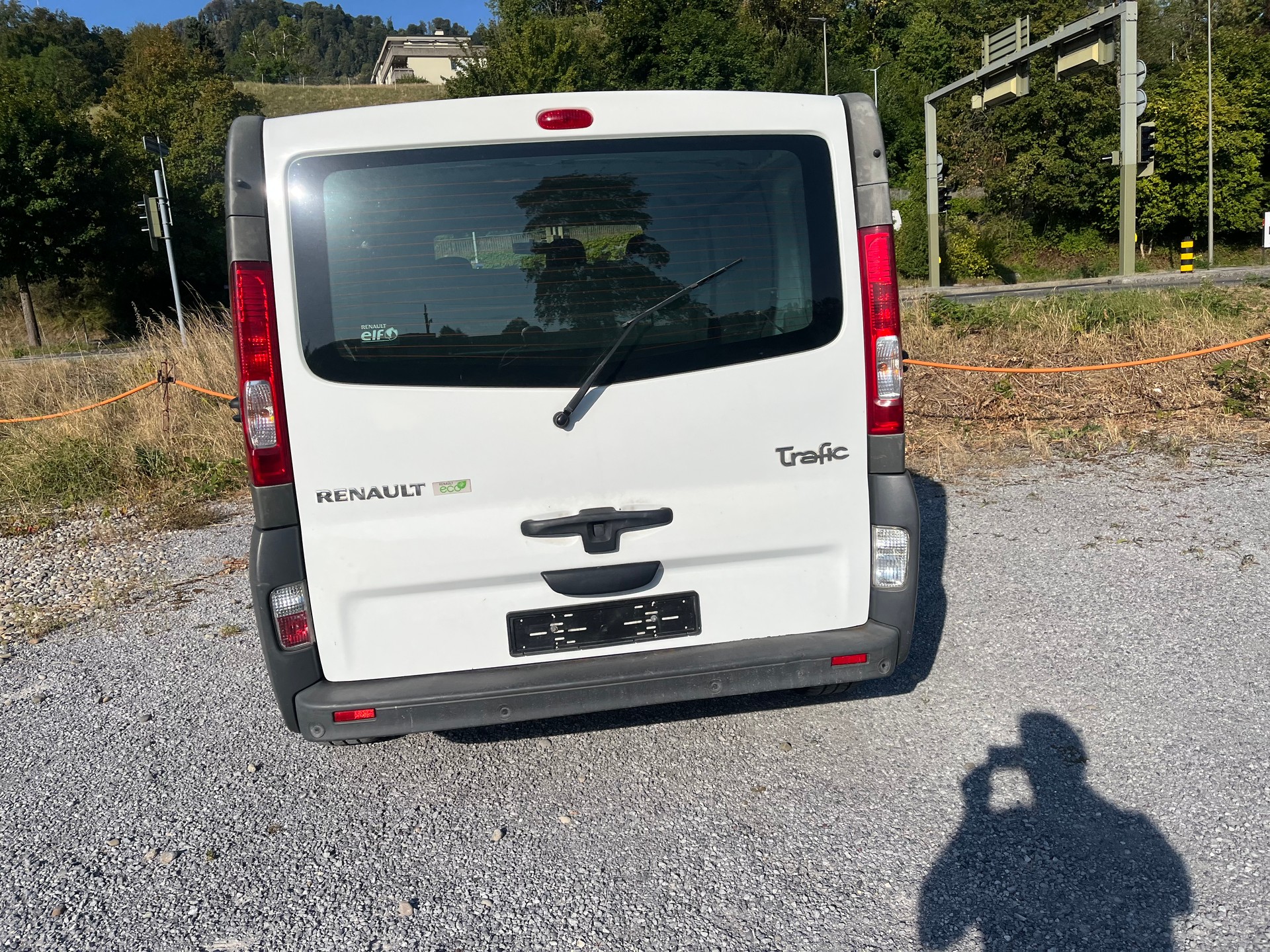 RENAULT Trafic 2.0 dCi 115 2.9t L1H1-image-6