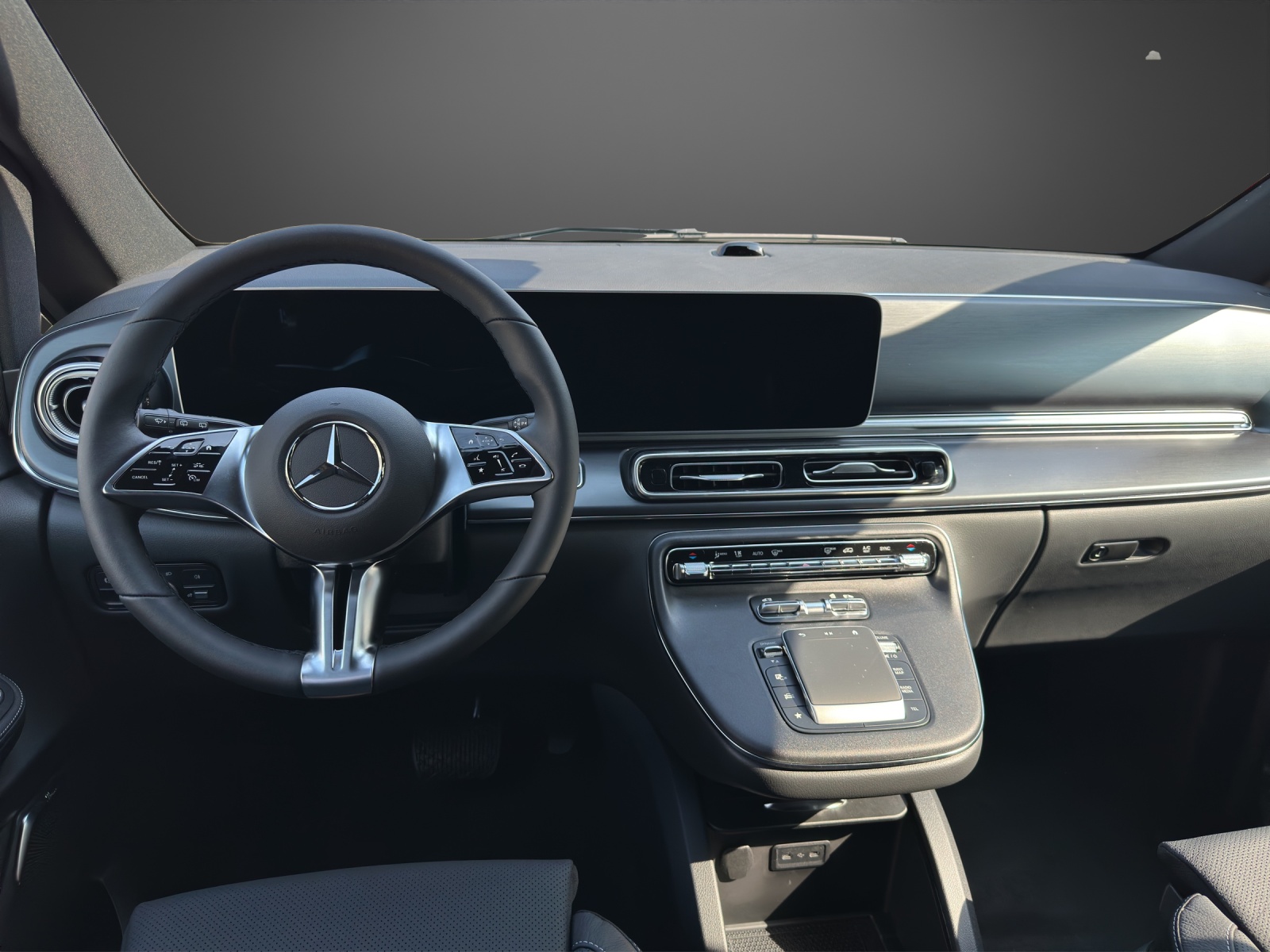 MERCEDES-BENZ V 250 d extralang 4Matic Avantgarde 9G-Tronic-image-7