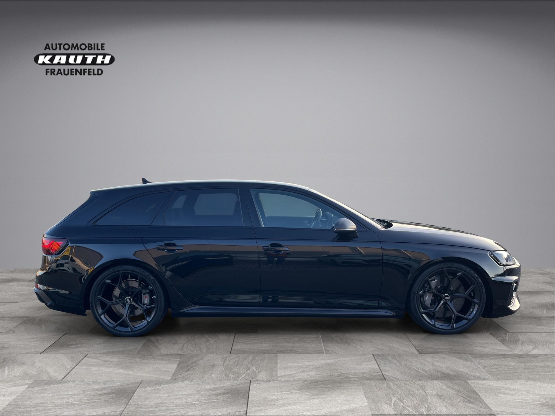 AUDI RS4 Avant 25 year edition quattro tiptronic*Limitiert Nr. 243 von 250 Stück, 470PS, (5-Jahre Garantie)-image-4