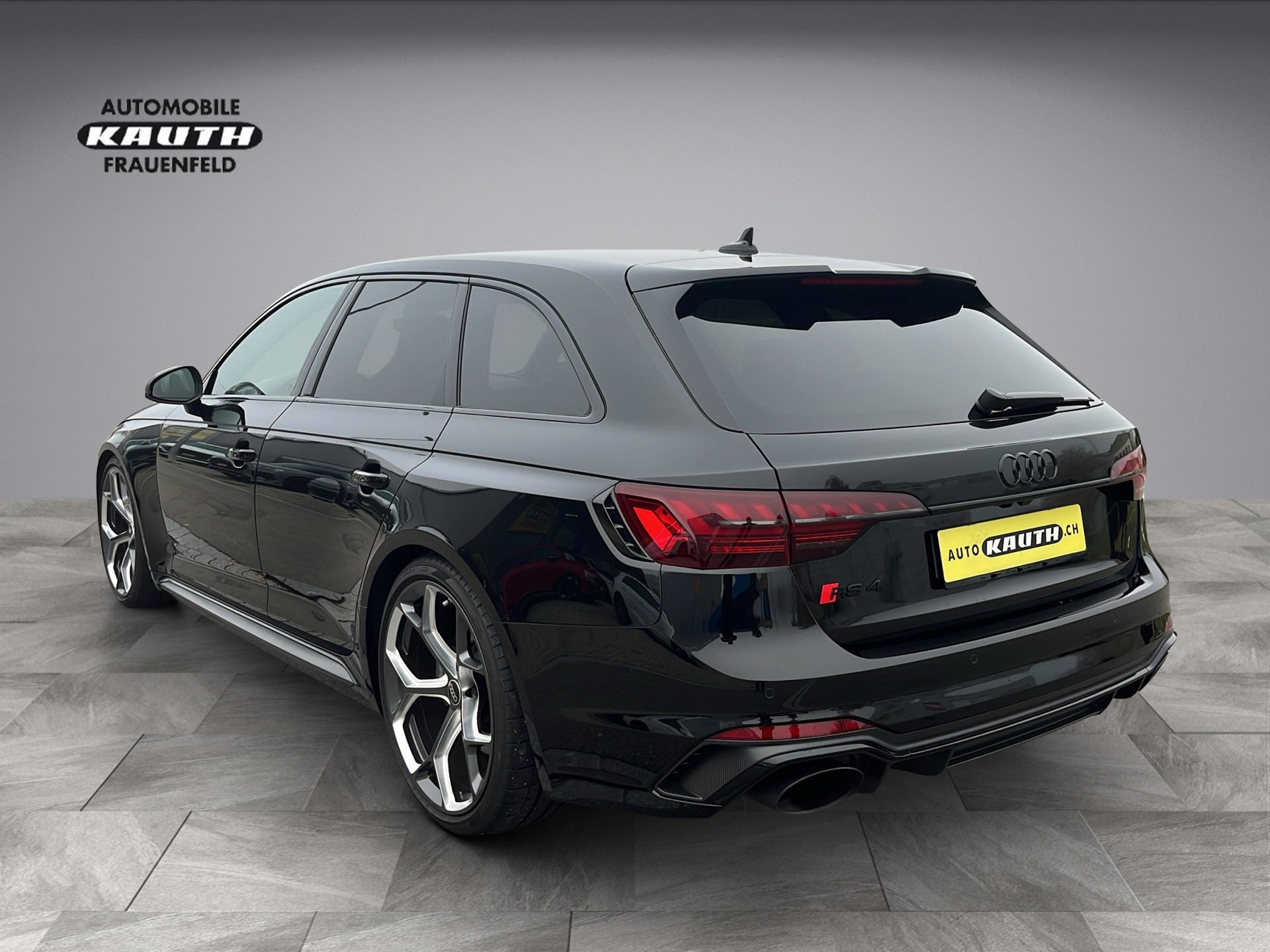 AUDI RS4 Avant 25 year edition quattro tiptronic*Limitiert Nr. 243 von 250 Stück, 470PS, (5-Jahre Garantie)-image-10