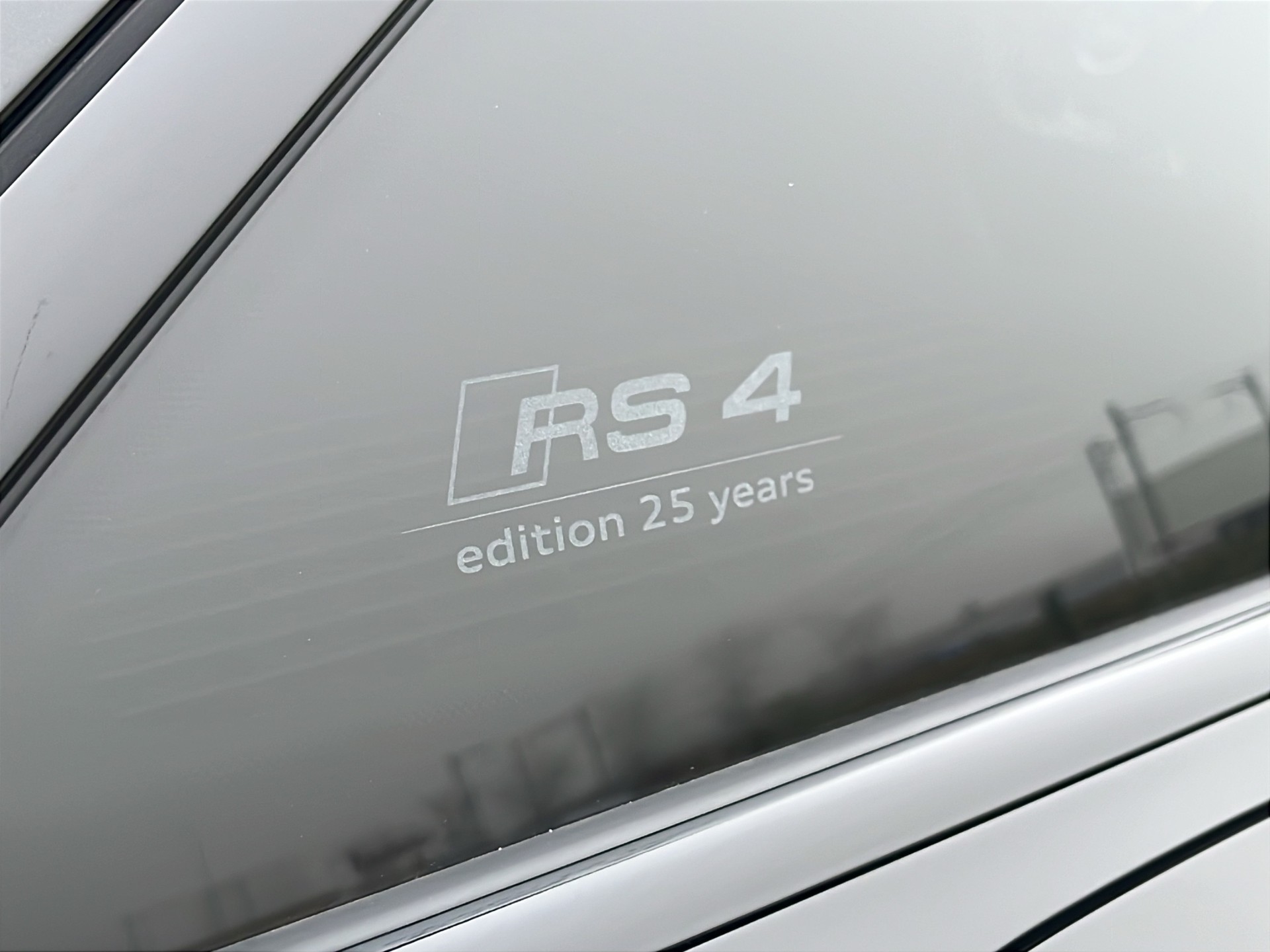 AUDI RS4 Avant 25 year edition quattro tiptronic*Limitiert Nr. 243 von 250 Stück, 470PS, (5-Jahre Garantie)-image-18