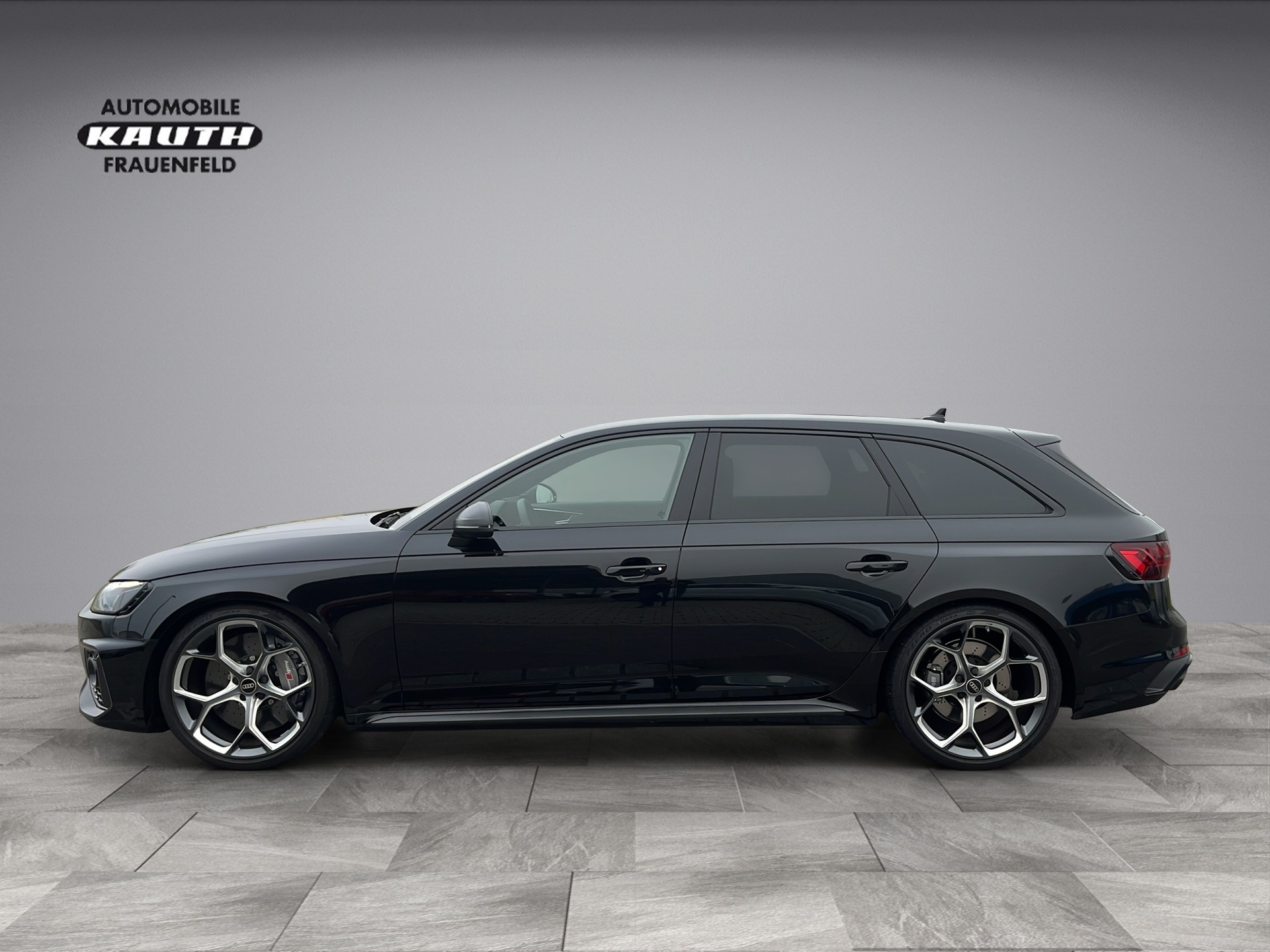 AUDI RS4 Avant 25 year edition quattro tiptronic*Limitiert Nr. 243 von 250 Stück, 470PS, (5-Jahre Garantie)-image-9